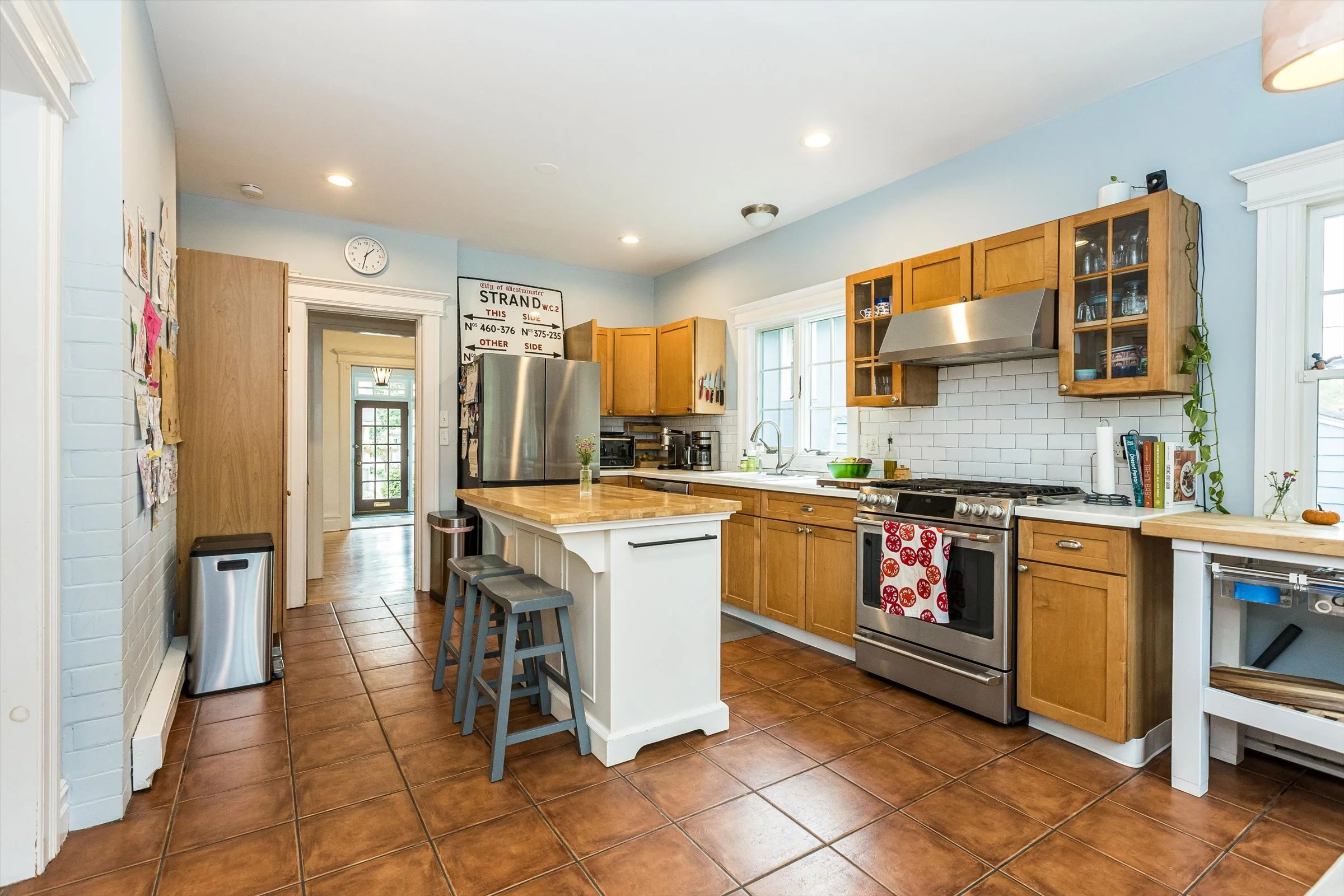13-Kitchen.jpg