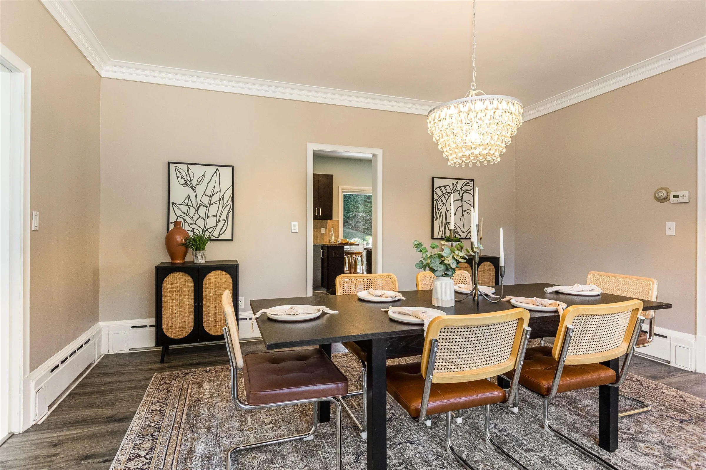 17-Dining Room.jpg