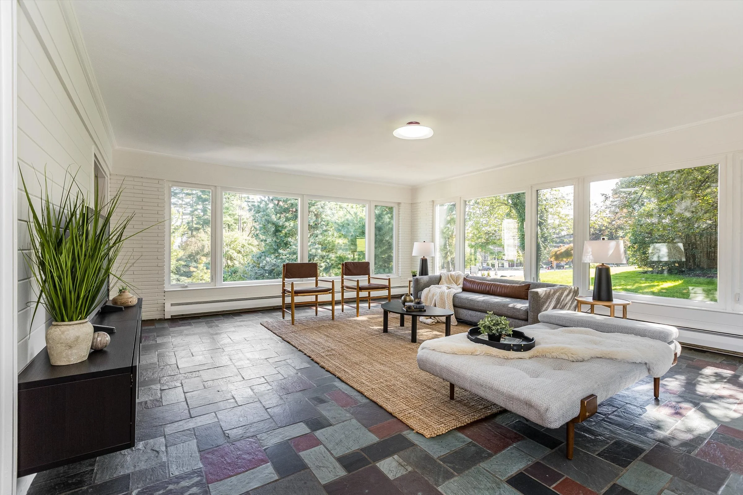 26-Family Room.jpg