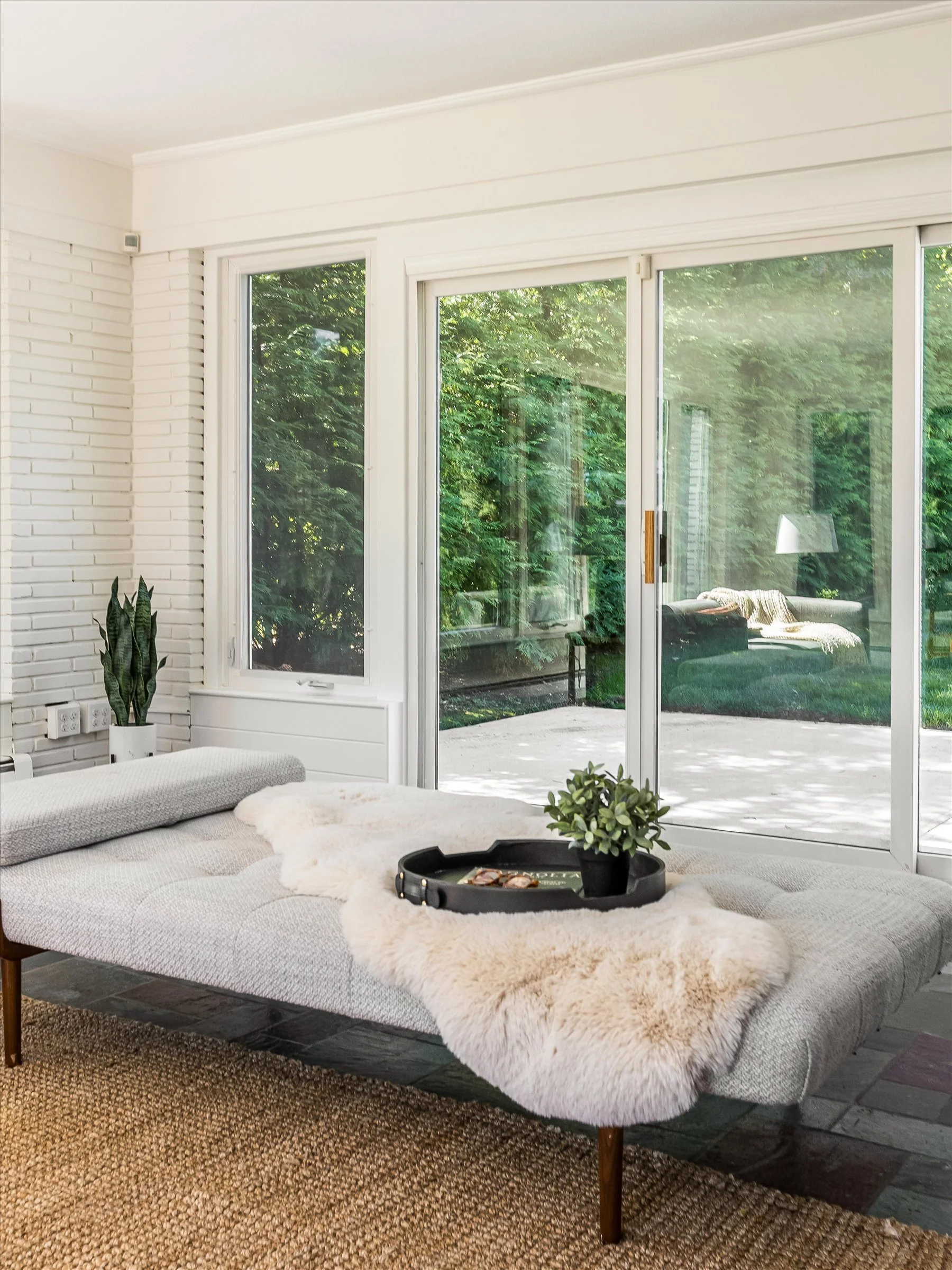 25-Family Room.jpg