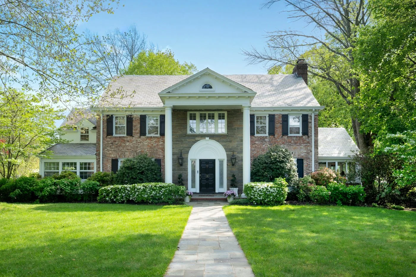 50 South Crescent SOLD — Pollock Properties Group