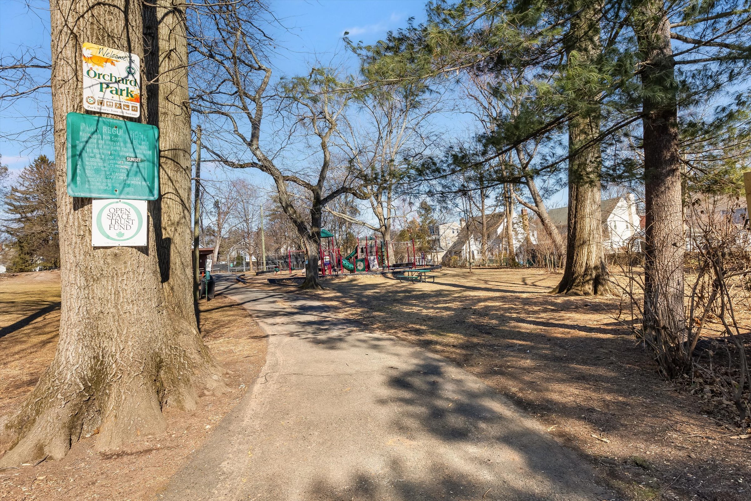 Located across the street from Maplewood’s beloved “Secret Park,” the perfect spot for little ones to play.