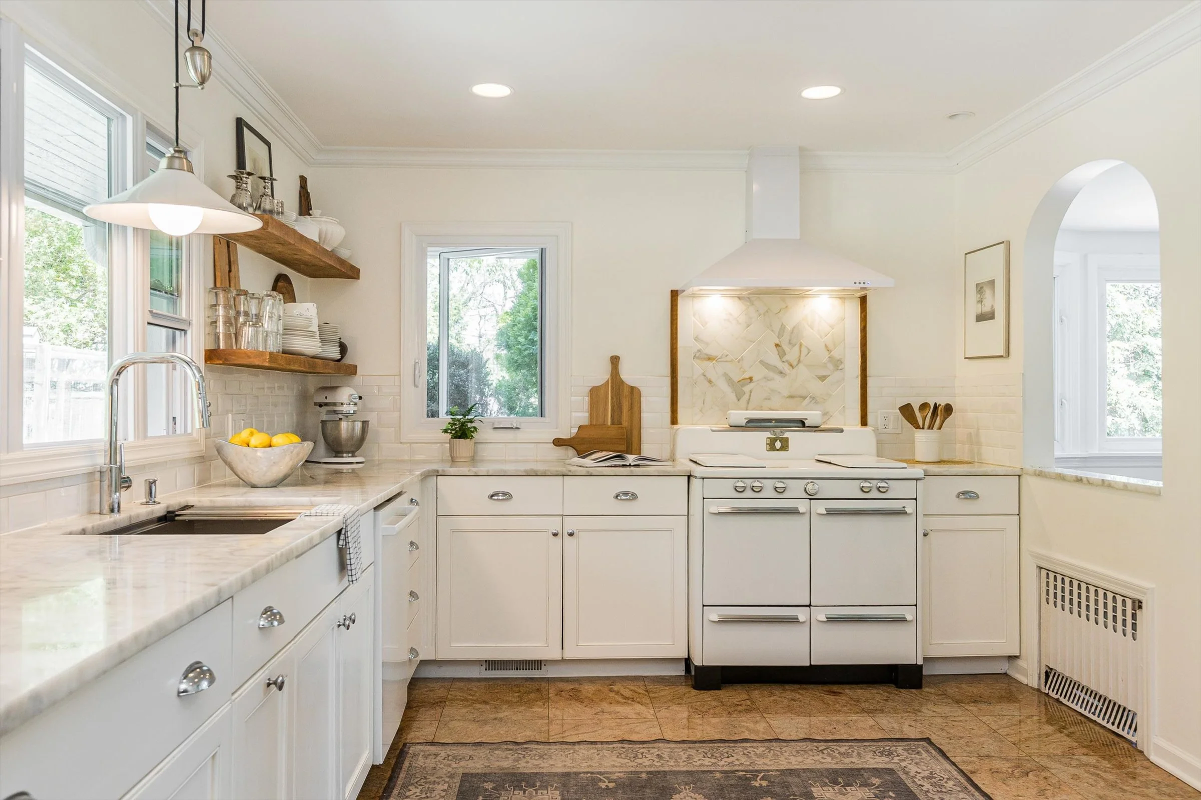 NUMBER ONE TEAM IN SOMA 237 Underhill Rd South Orange NJ South Orange NJ homes for sale homes with NYC skyline views NJ South Orange NJ real estate homes near NYC train South Orange