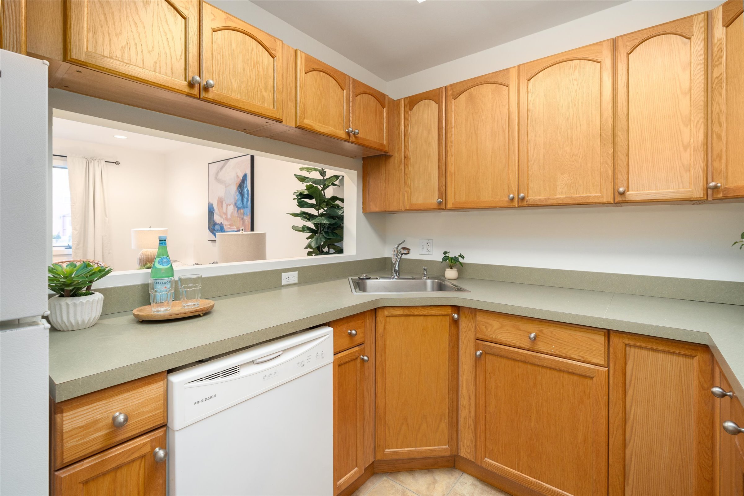 Townhome Condo for Sale in Montclair