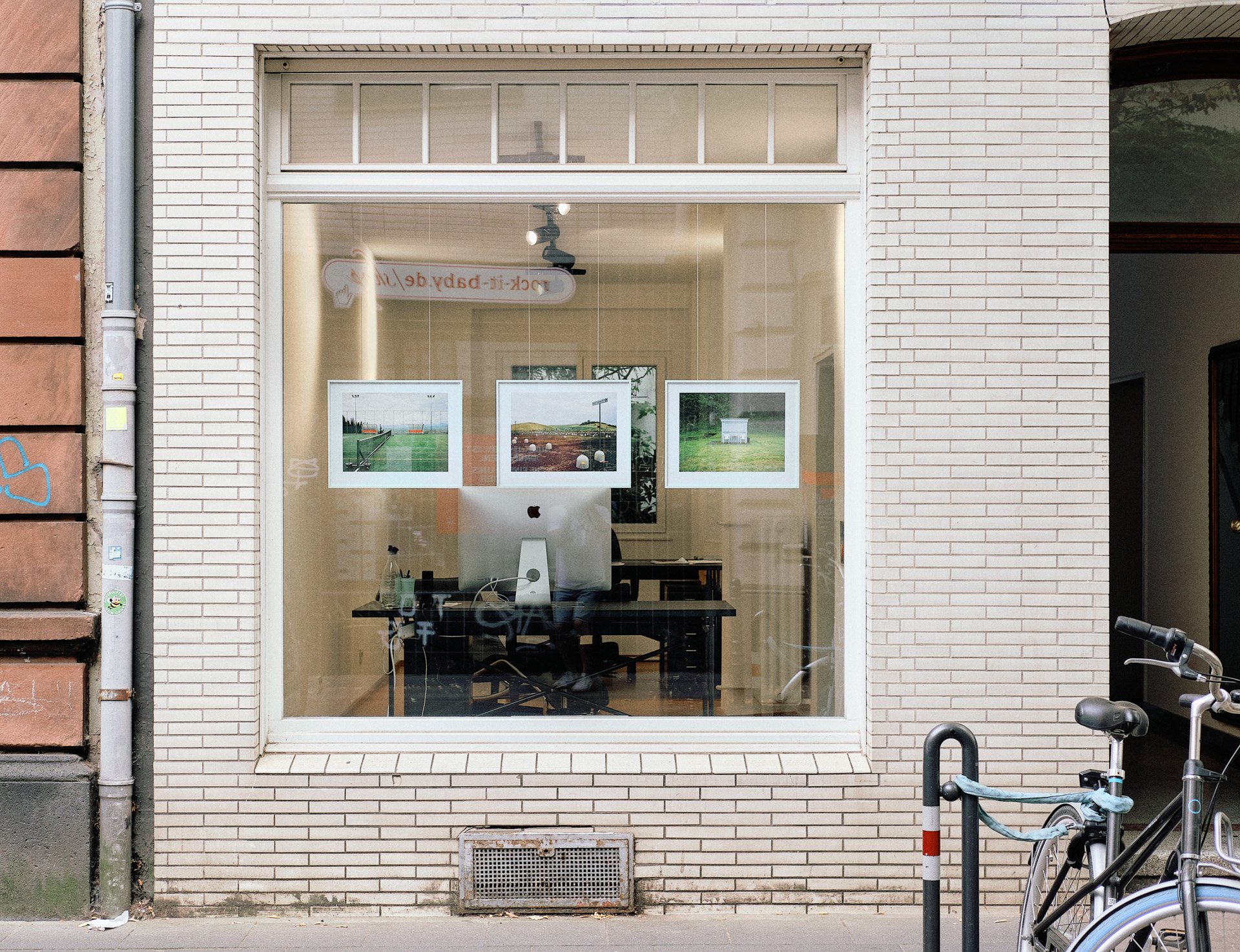 Ausstellung, Fotokunst, Kunst, Fotografie, Patrick Schwarz, Bilder, Leben in Ordnung, Köln, Ehrenfeld, Schümmer und Lange, Architekten