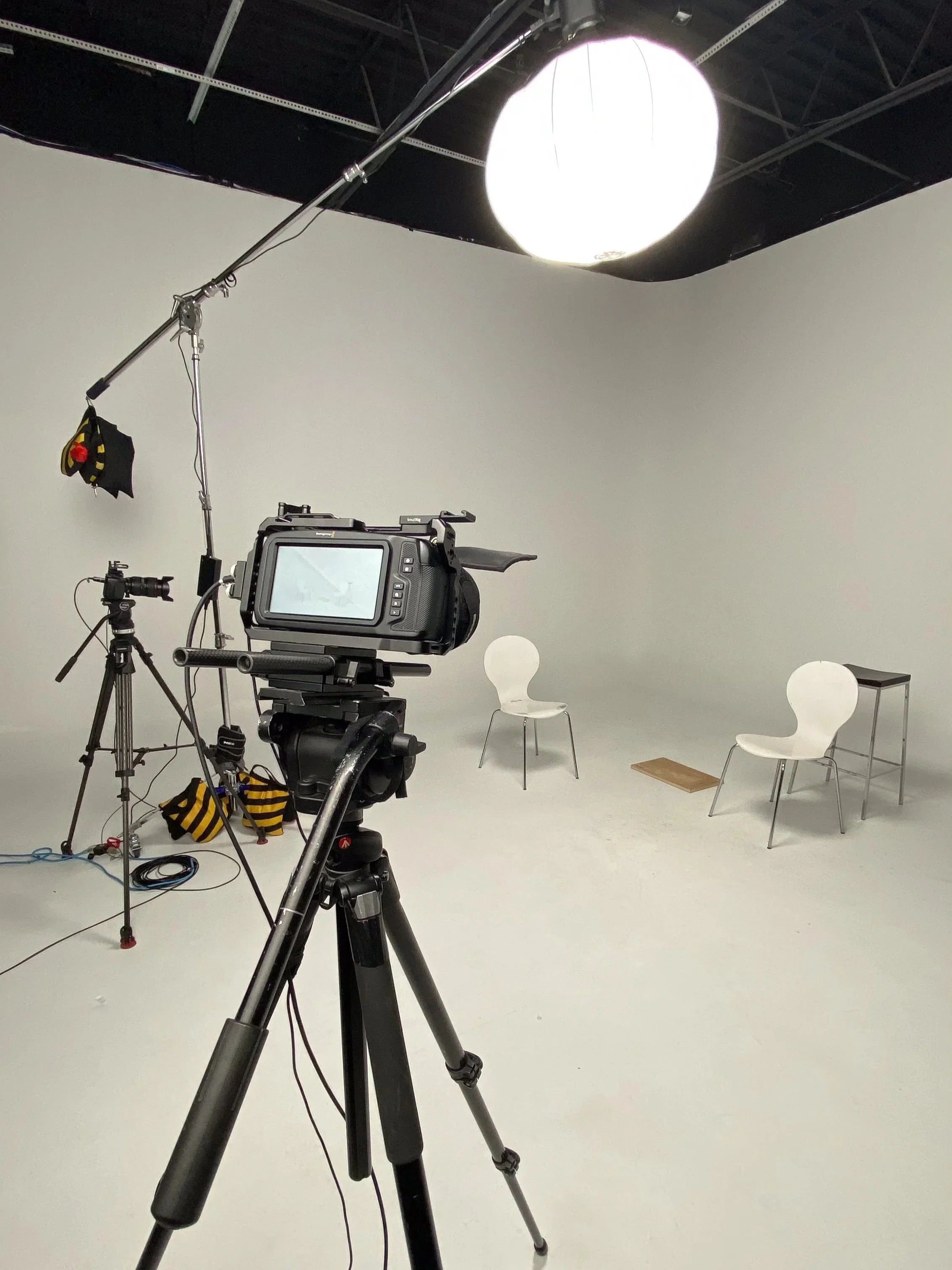 Multicam educational content.