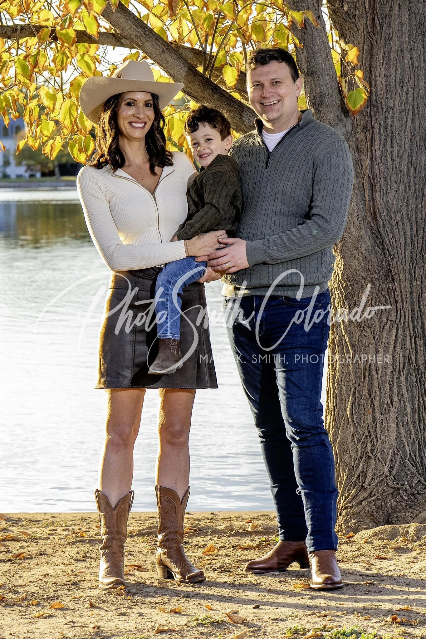 DishellFamily_08