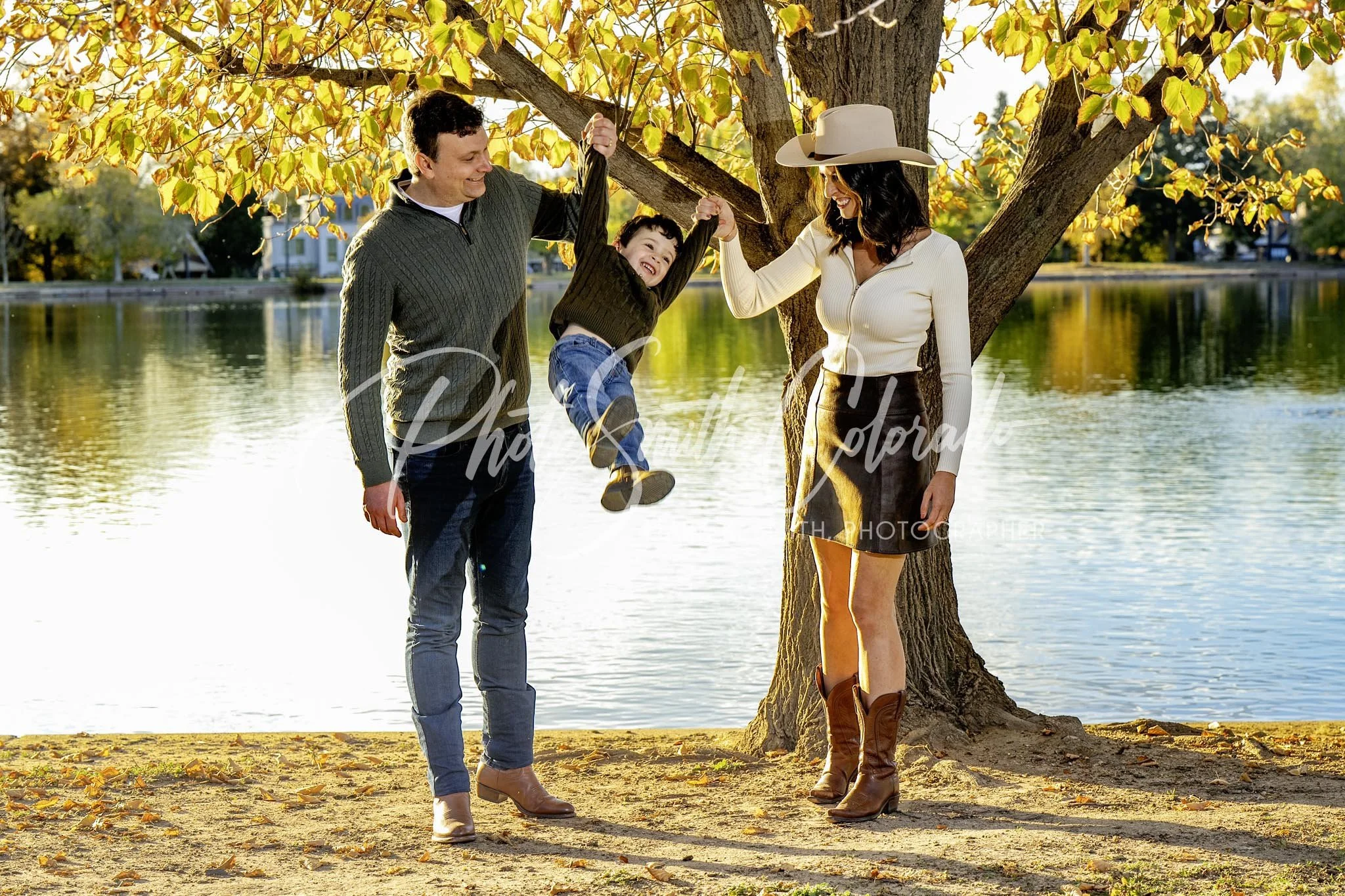 DishellFamily_02