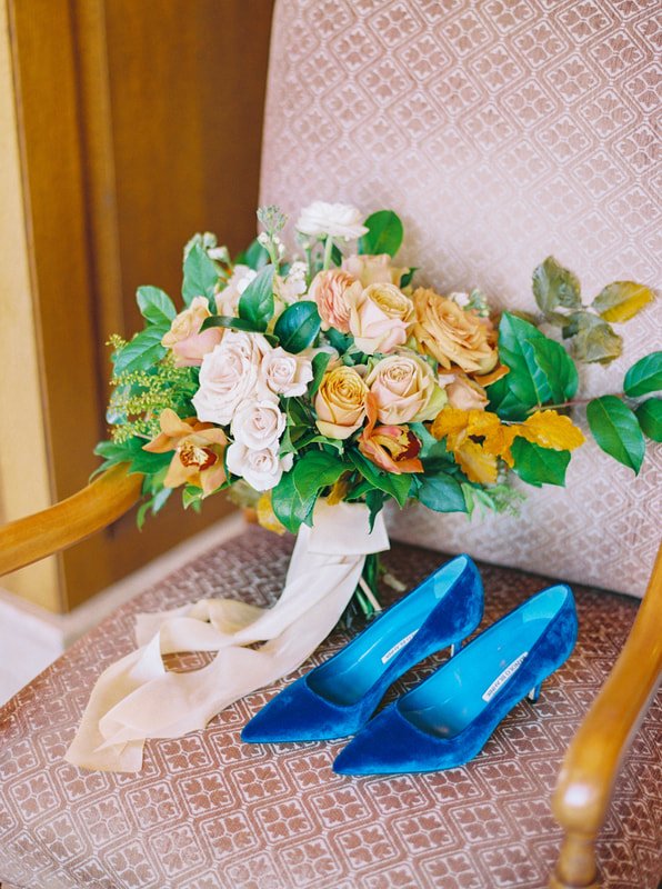 biltmore-wedding-bouquet-shoes.jpg