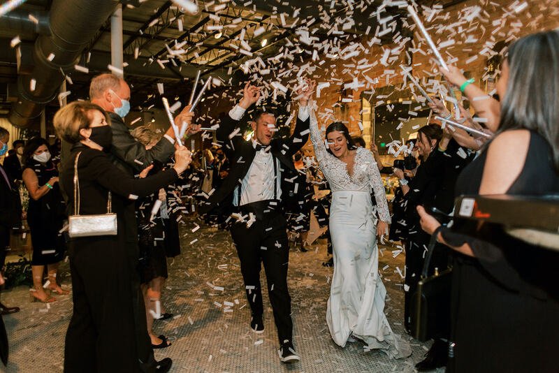 pretty-place-reception-confetti.jpg