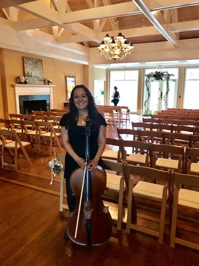 wedding-clubhouse-pinehurst-resort-duet-indoor-setting-chairs-violin-cello-playing-deansduets-october.jpg