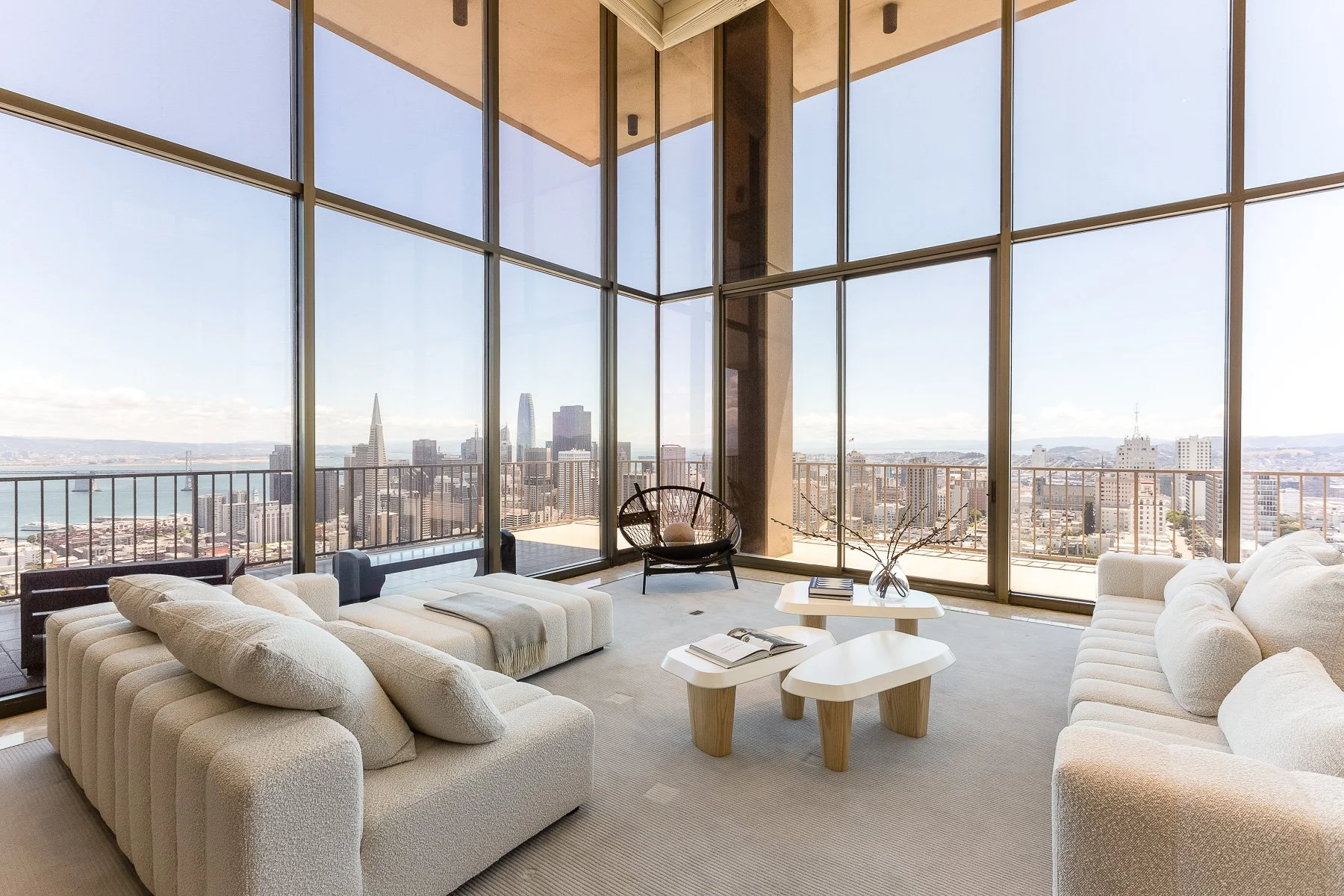 Curated visual reference: Fresh Look at Thesummitpenthouses