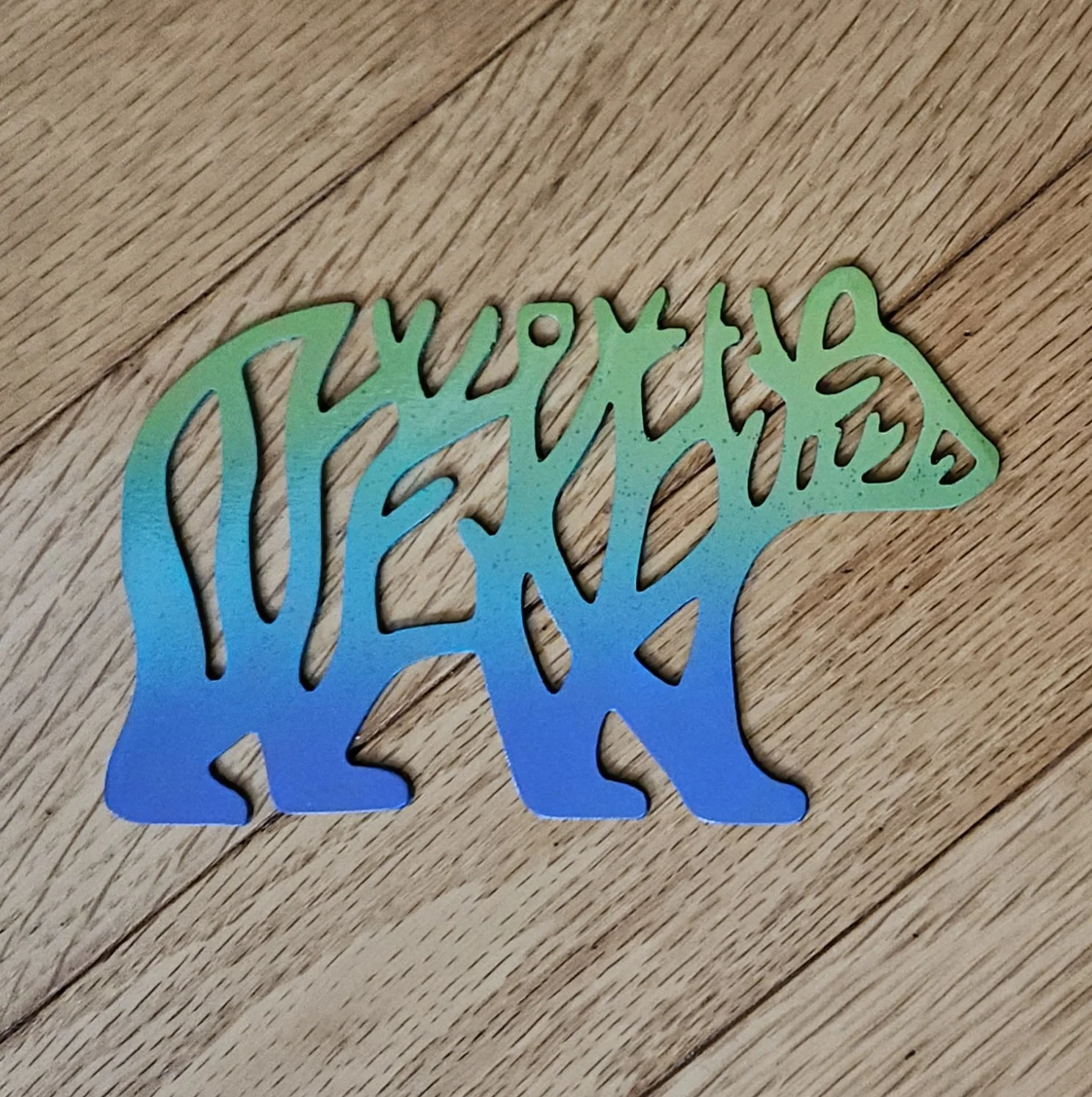 METALgarden-Bear-Blue-Paint-Ornament-Wall-Decoration.jpg