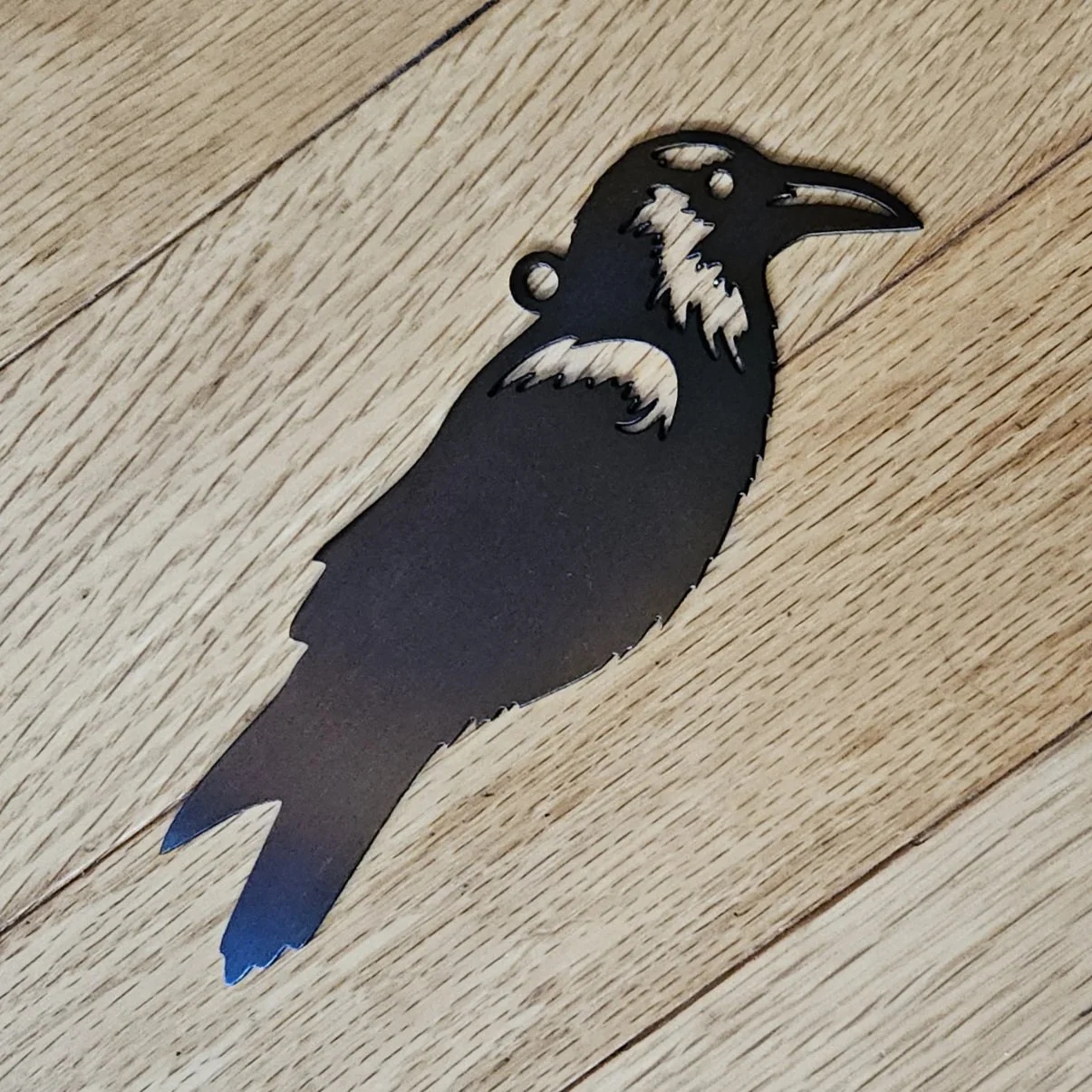 METALgarden-Raven-Heat-Color-Ornament-Wall-Decoration.jpg