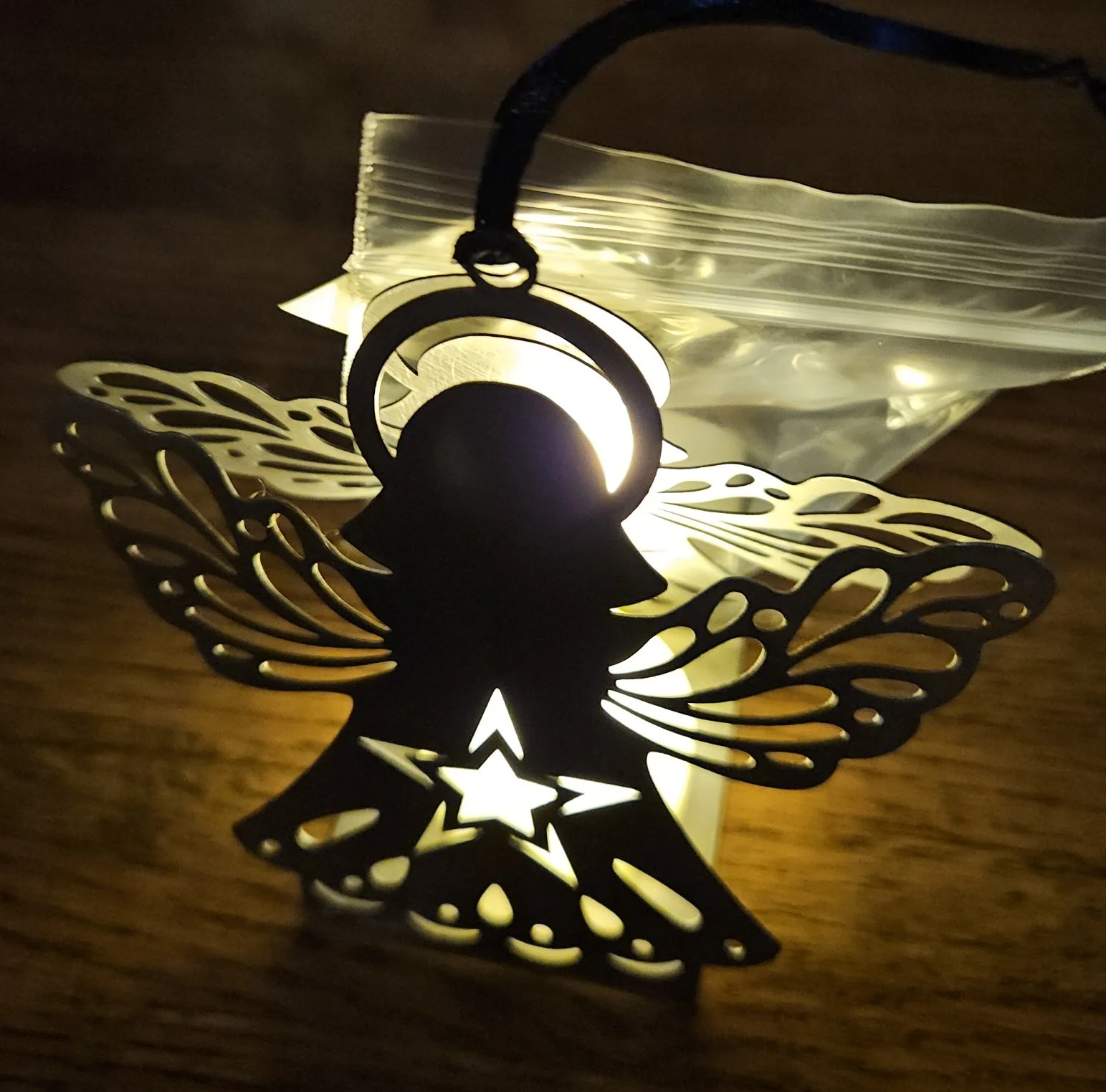 METALgarden-Angel-Tea-Light-Stainless-Steel-Ornament-Shelf-Decoration.jpg