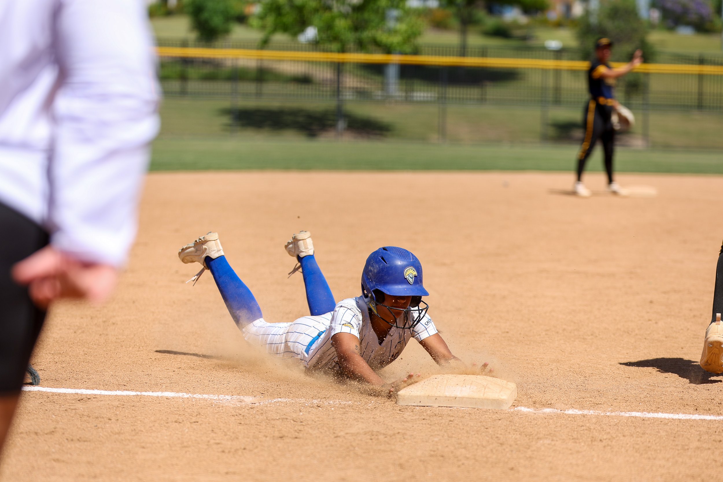 Softball-vsLaSierra-4.24.2026-133.jpg