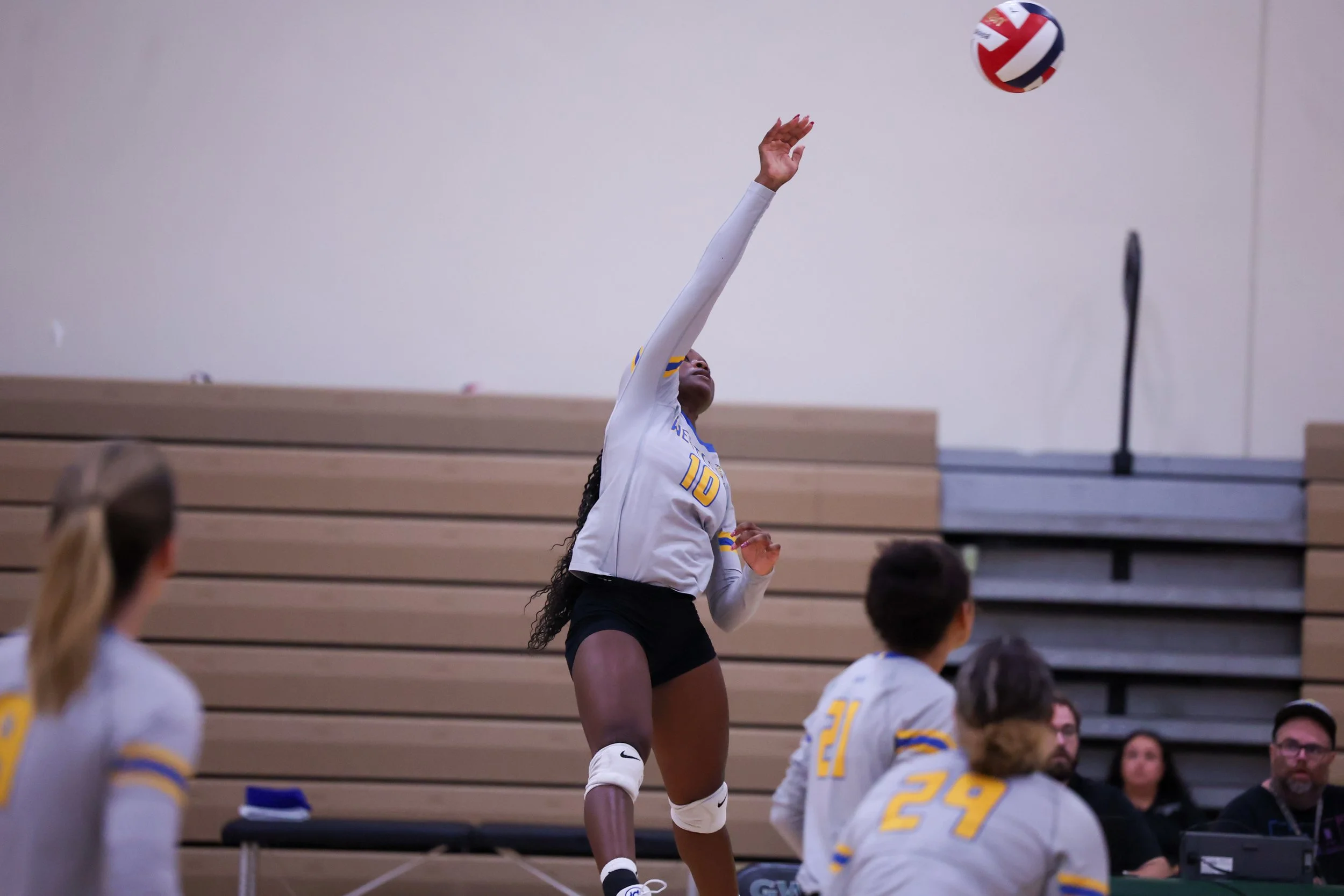 WVB-CalLutheran-9.23.2025-050.jpg