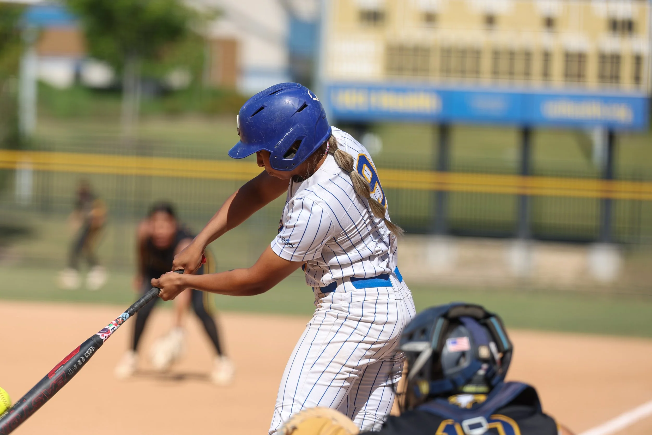 Softball-vsLaSierra-4.24.2026-169.jpg