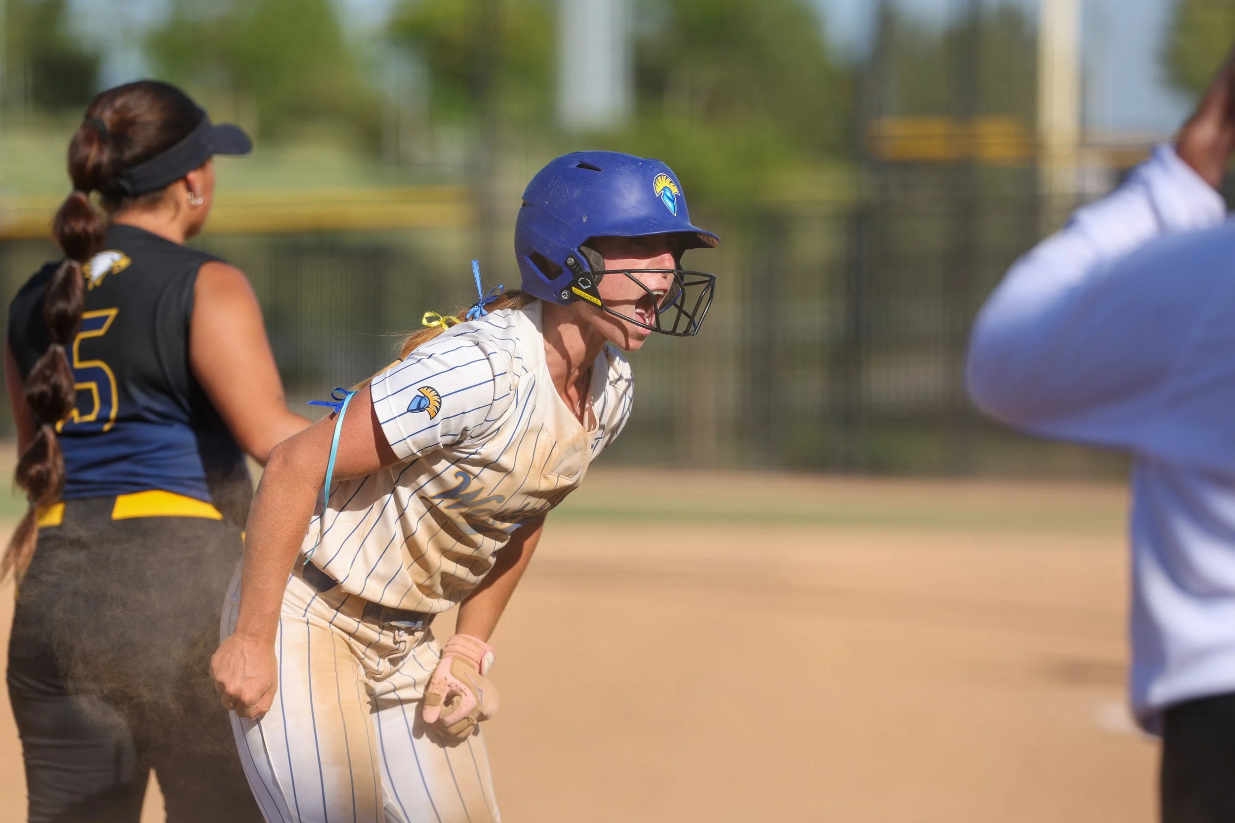 Softball-vsLaSierra-4.24.2026-209.jpg