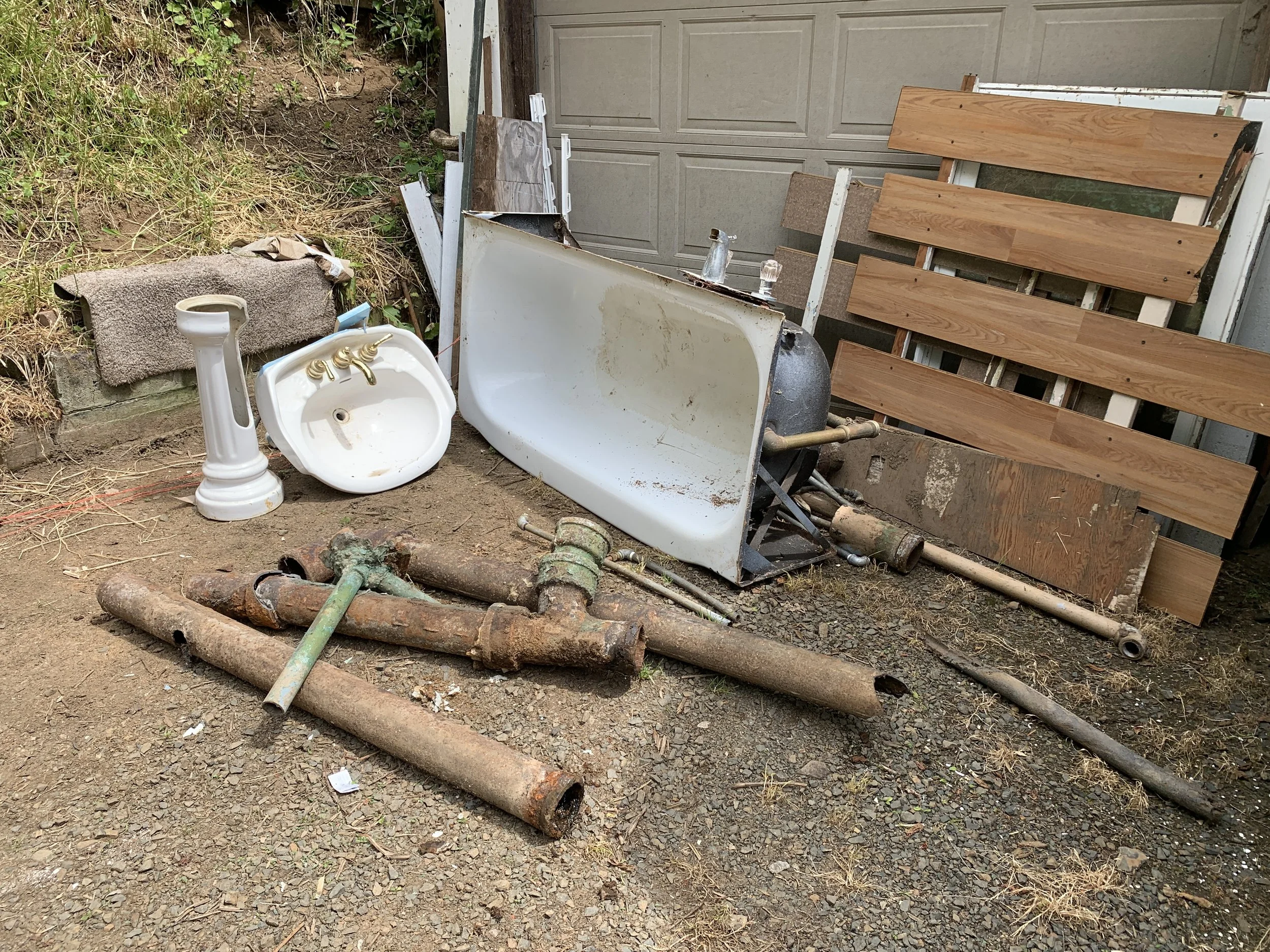 7/9/22 - THE PLUMBER!!!