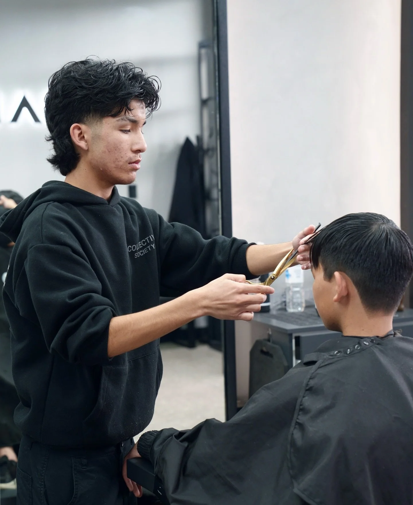 Have you been to our West Side stores yet?

Whether it&rsquo;s a quick clean up or a full restyle, our barbers take pride in every detail so you walk out looking sharp and feeling confident.

If you haven&rsquo;t visited yet, this is your sign. ⬇️ 

