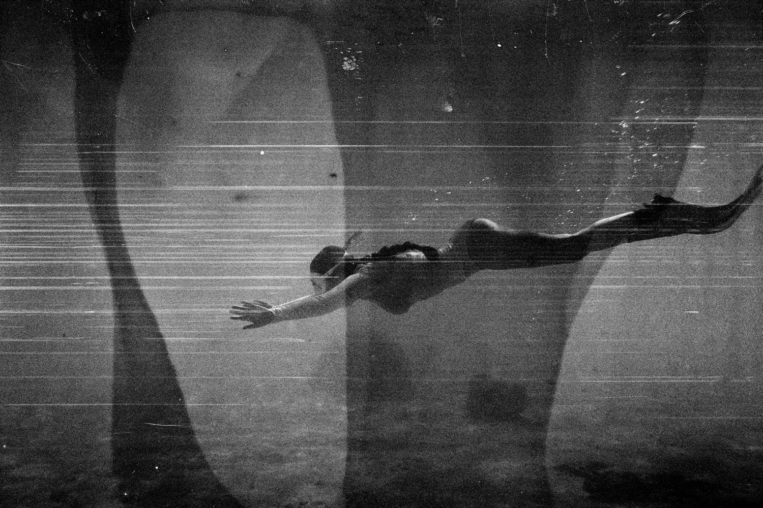 UNDERWATER ANALOG FILM PHOTOGRAPHY