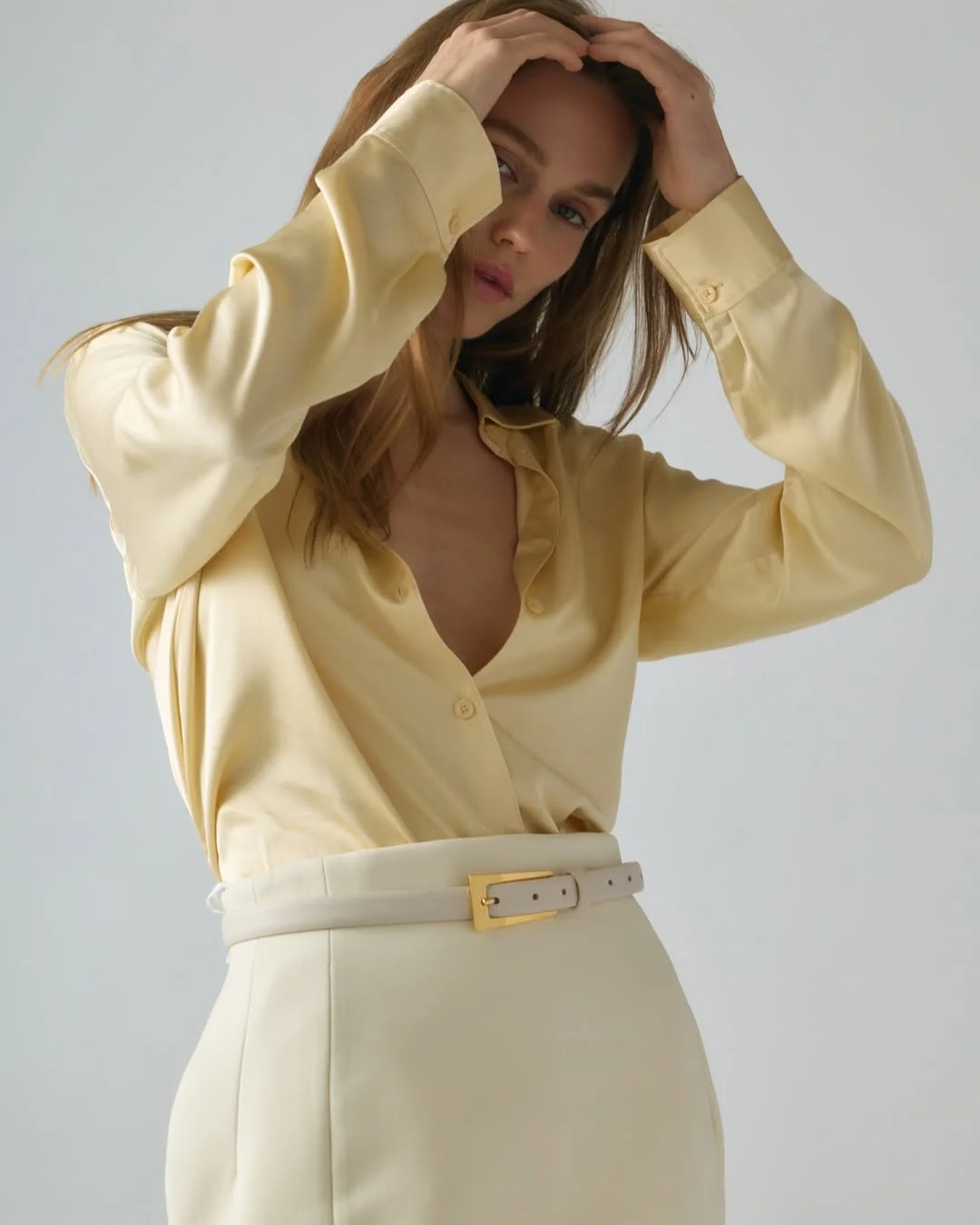 Styling our limited edition Mini No.10 belt for the summer.  Available in 3 distinct colors of t-5.jpg