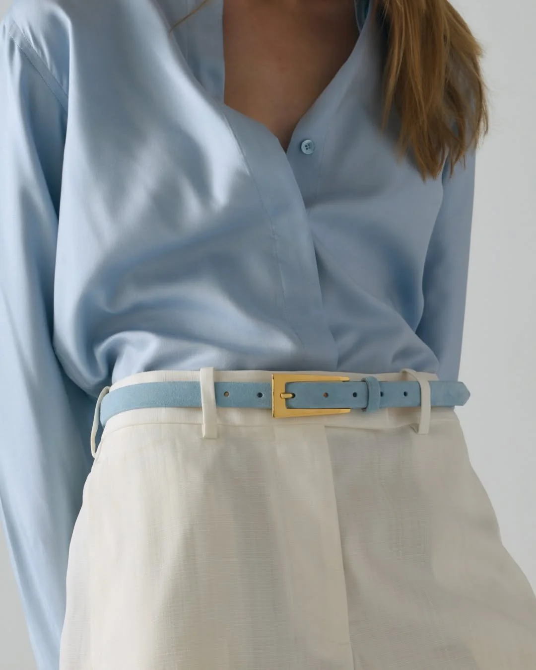 Styling our limited edition Mini No.10 belt for the summer.  Available in 3 distinct colors of t-4.jpg