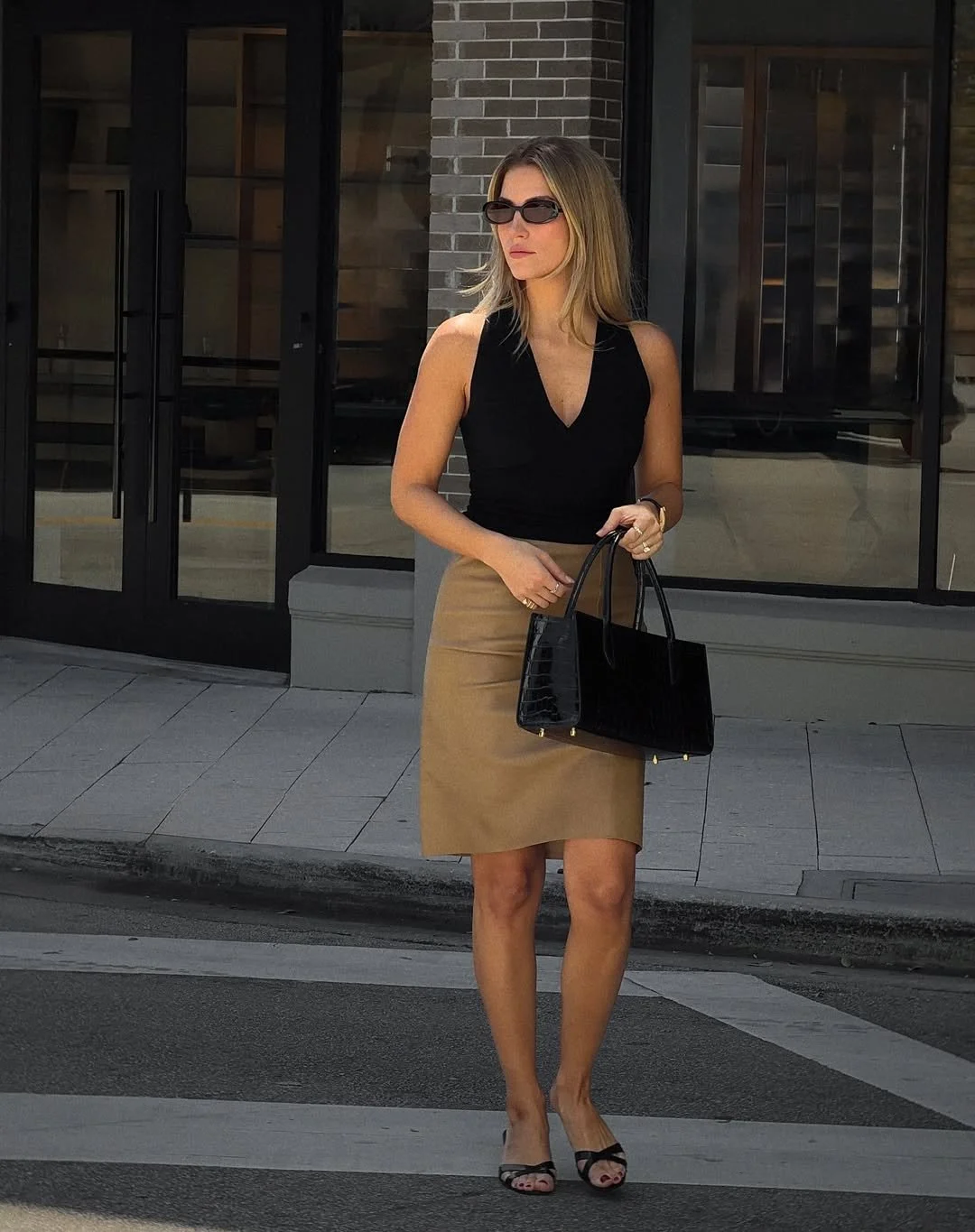 Simple but not boring 🤍-2.jpg