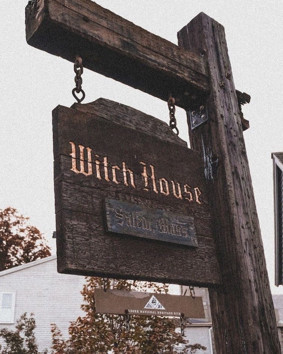 Can’t wait for the fall!! ππ€
#salemmassachusetts #salem #witch #witchyvibes #witchythings #witchylife #spookyseason #spooky #travel #travelphotography #lifestyle #lifestyleblogger #blogger #blog #texas #texan