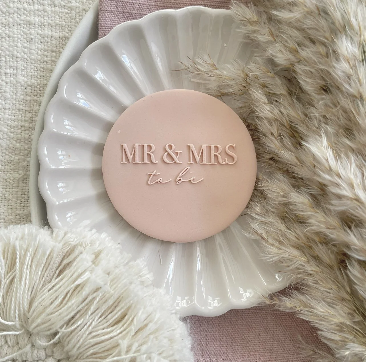 Mr & Mrs to be Embosser