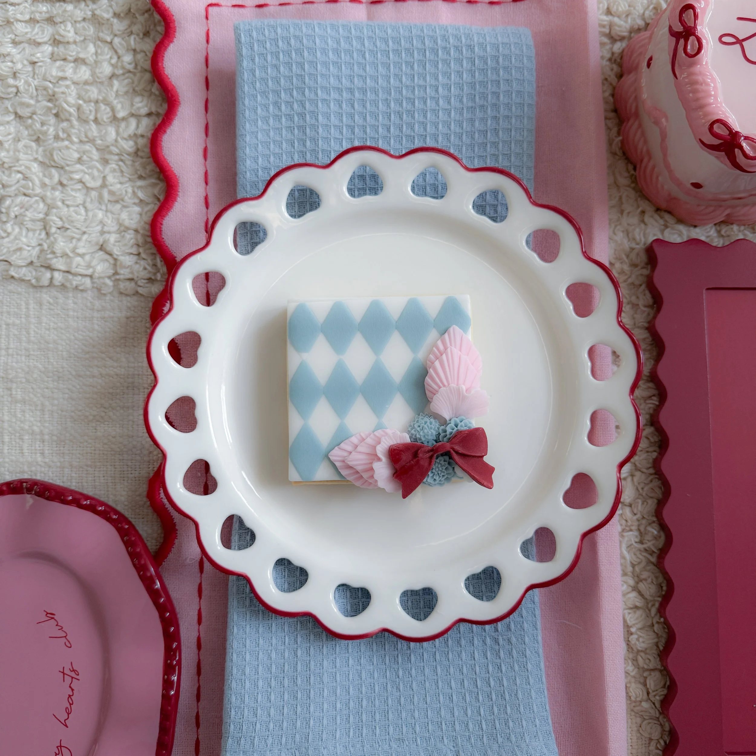 Large Diamond Pattern Embosser