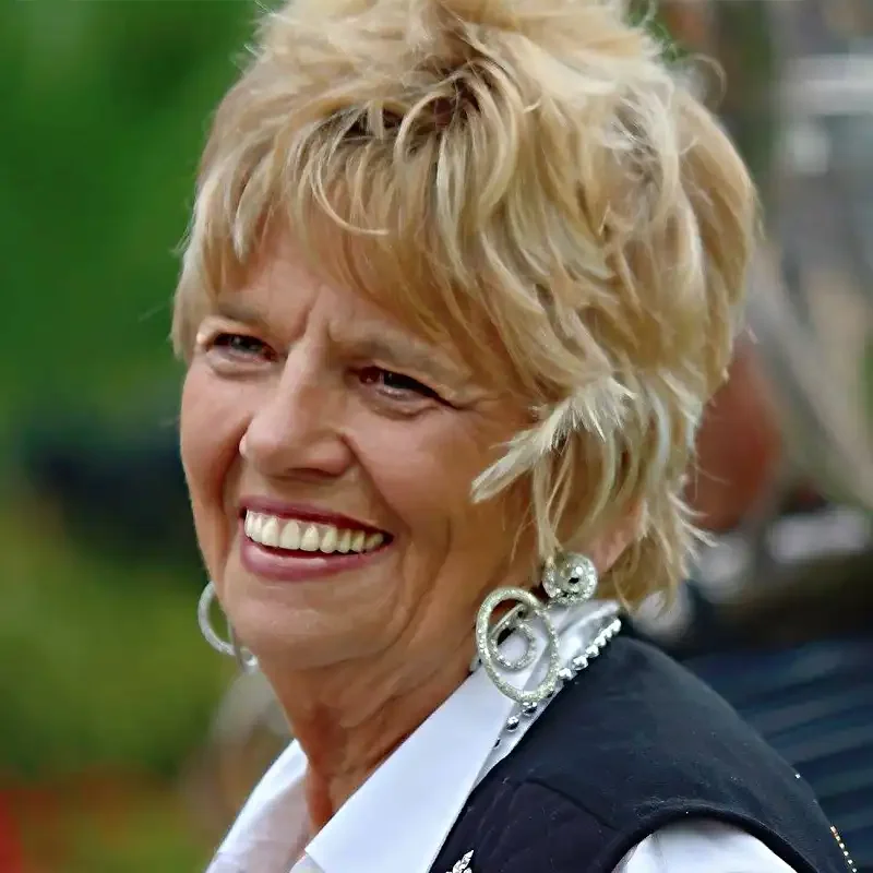 2015 - Joan Dragon, Festival President