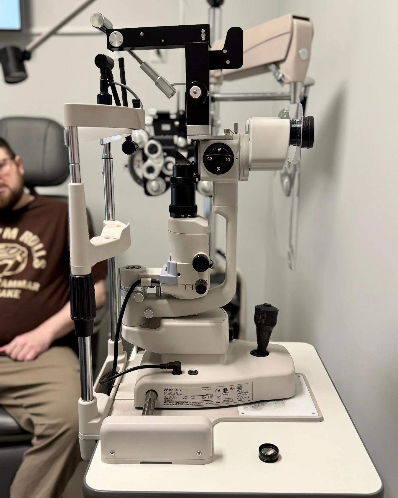 Eye exam equipment in an optometrist’s office during a routine eye doctor appointment.