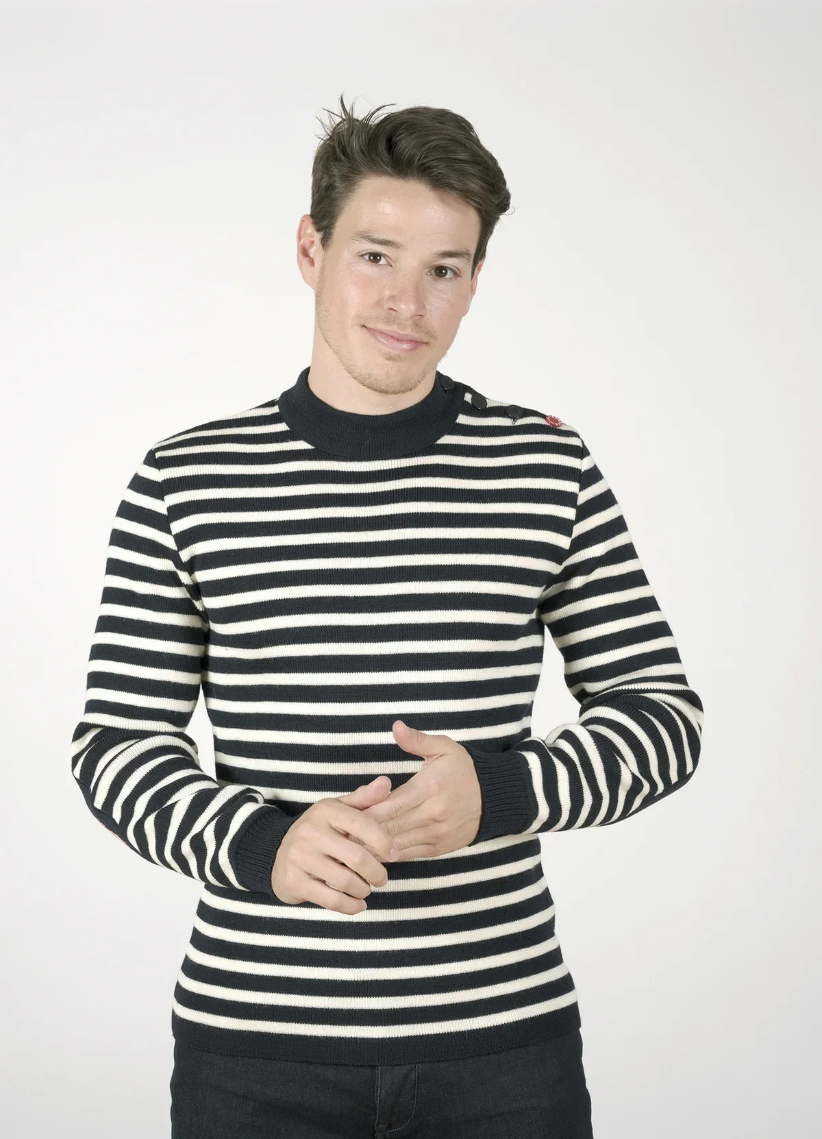 fm-pull-marin-homme-homard-rayee-ecru-et-marine-marine-ecru-marine-ecru-1.jpg.webp