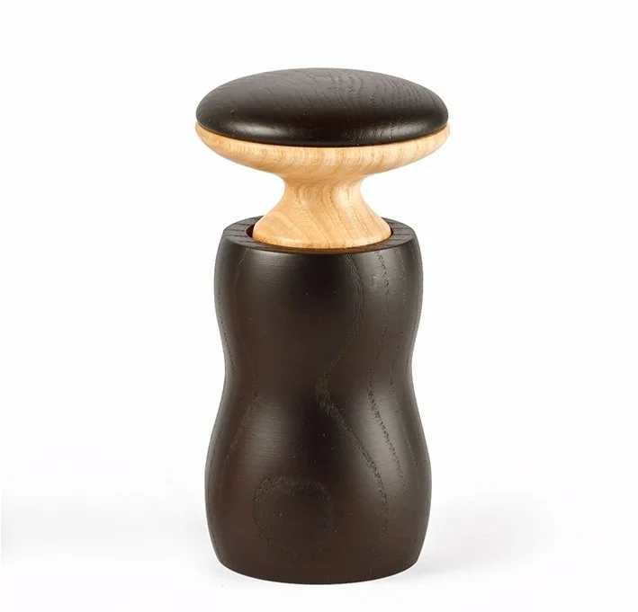 salt-and-pepper-mills-1.jpg