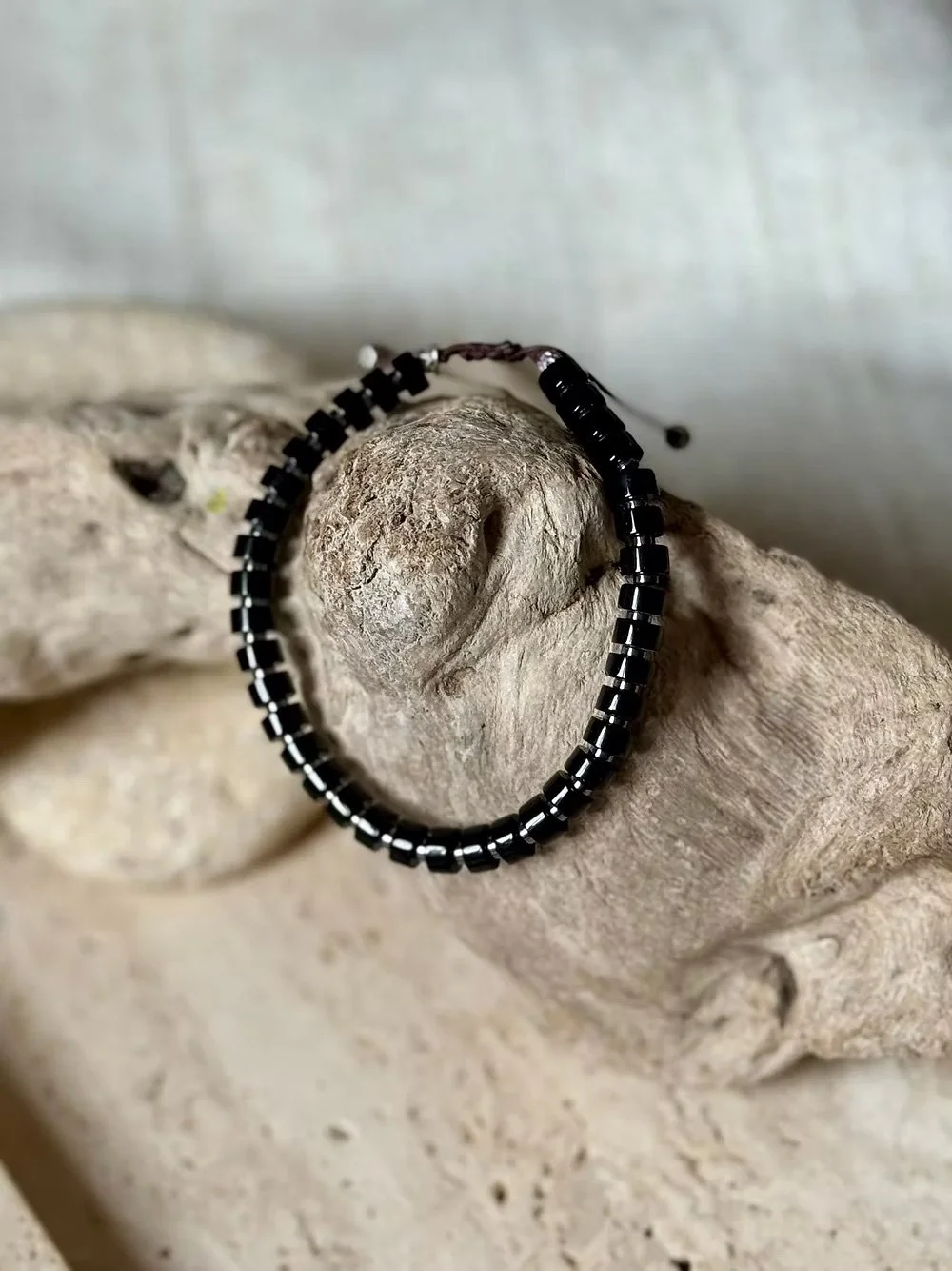 PAUL AGATHE NOIR.jpeg