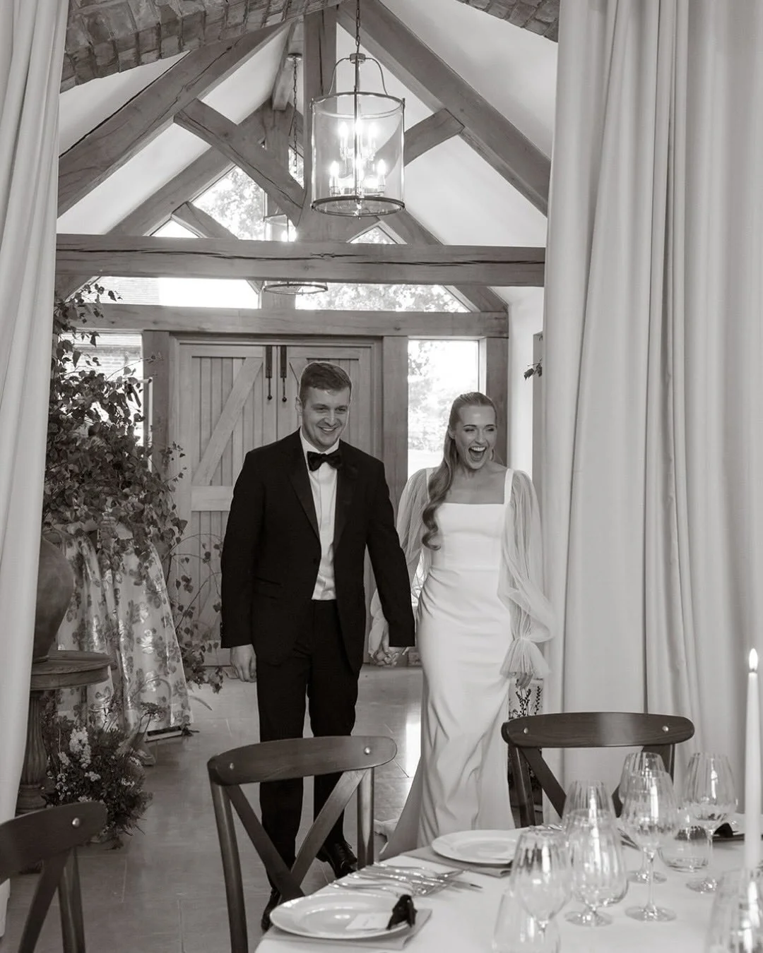 The delight, the relief, the gosh it all actually came together so beautifully after so much meticulous planning, placing trust and counting down. The walking in to your wedding breakfast feels ✨
⠀⠀⠀⠀⠀⠀⠀⠀⠀
The expressions of these two saying it all ?