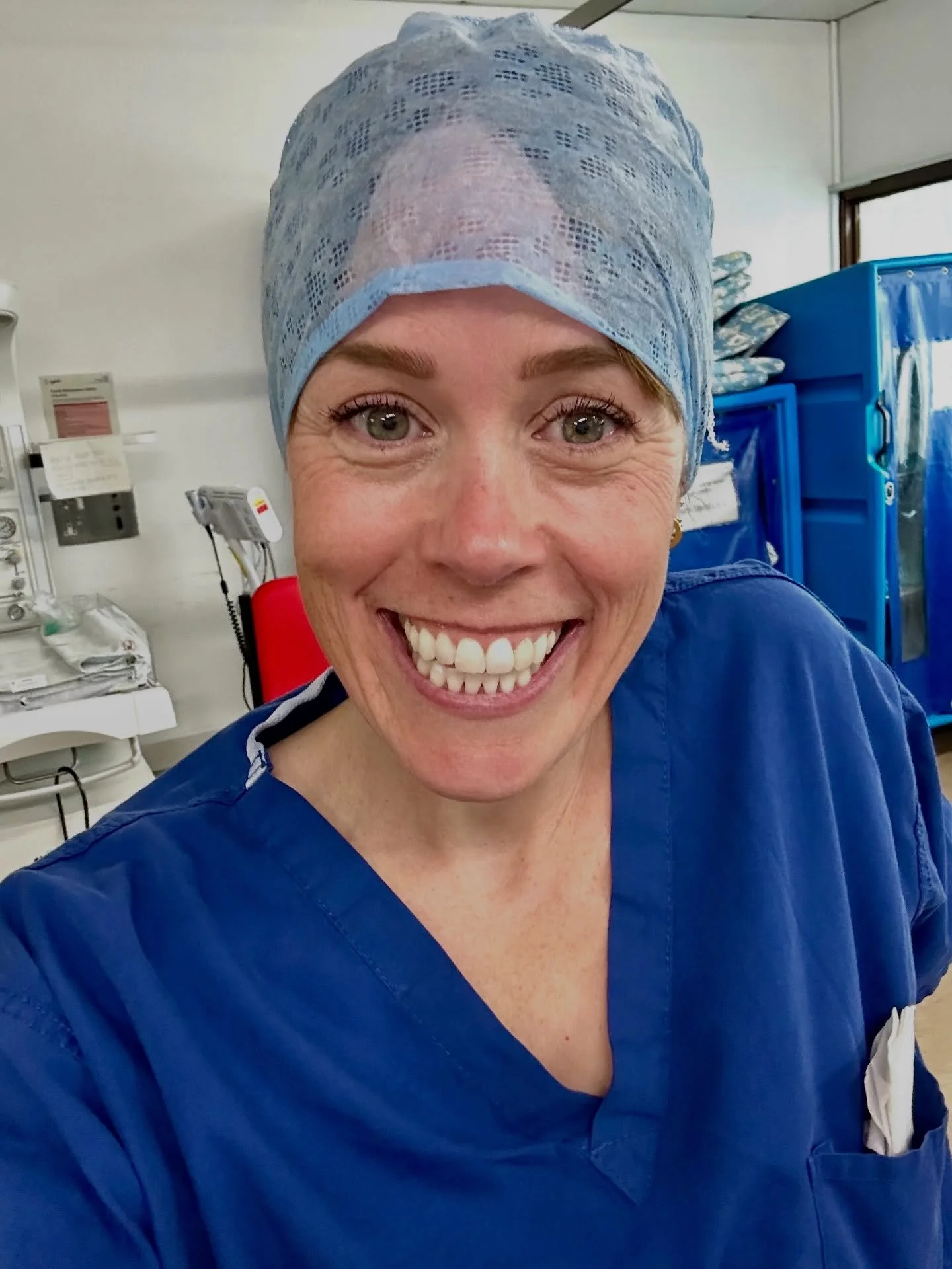 When I get to witness the most sublime care and it stops me in my tracks. Heart totally full. Eyes glassy &amp; goose bumps a plenty.

No two births are the same. Different journeys, different bodies, different babies, different stories.

I don&rsquo
