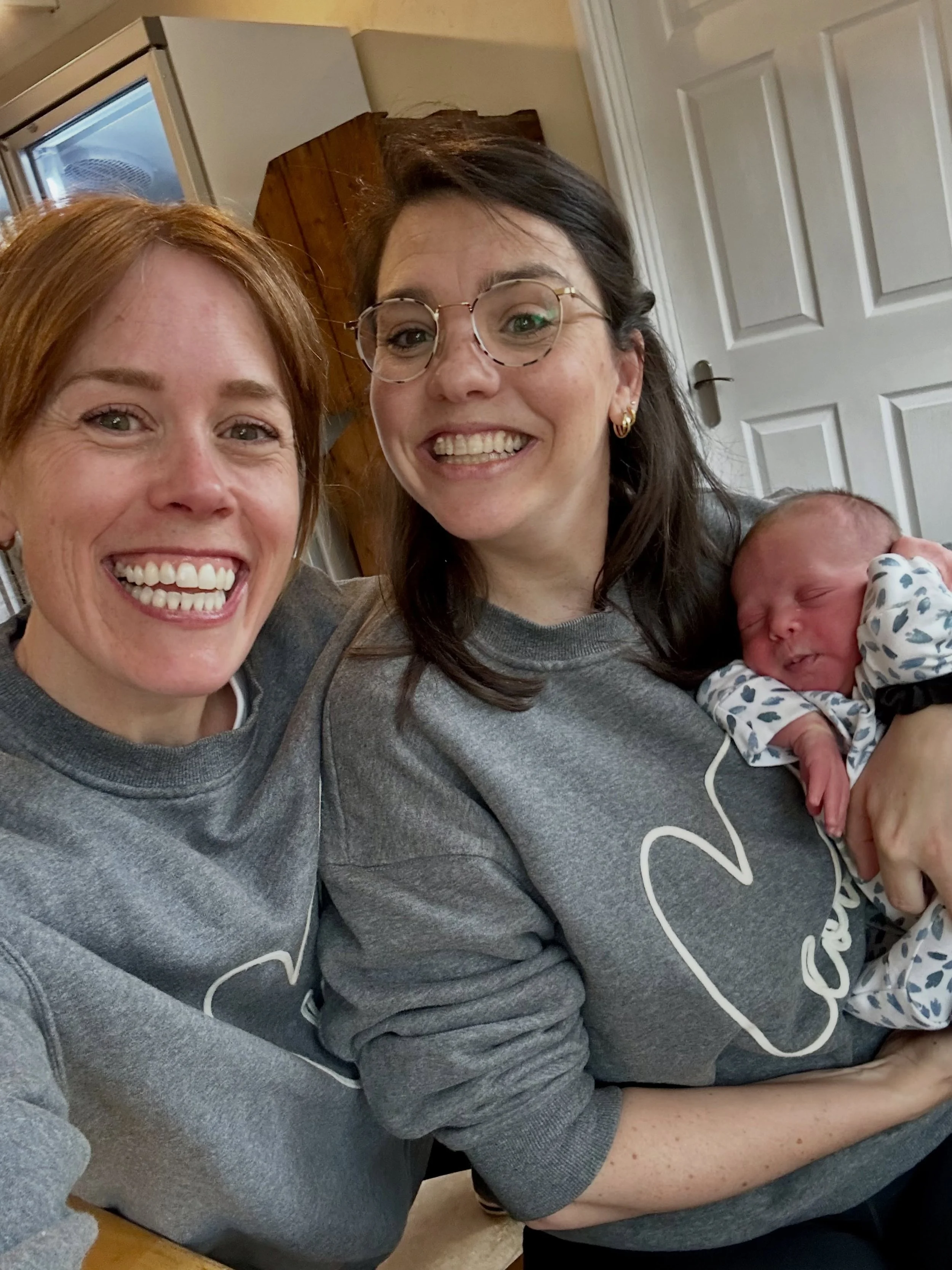 A short story for you&hellip;

I met this gorgeous woman on an intro session I held for @developingdoulas along with others. As Cat was pregnant with her third baby, she then joined @charlieandersonyoga and me at our Held pregnancy retreat last year.