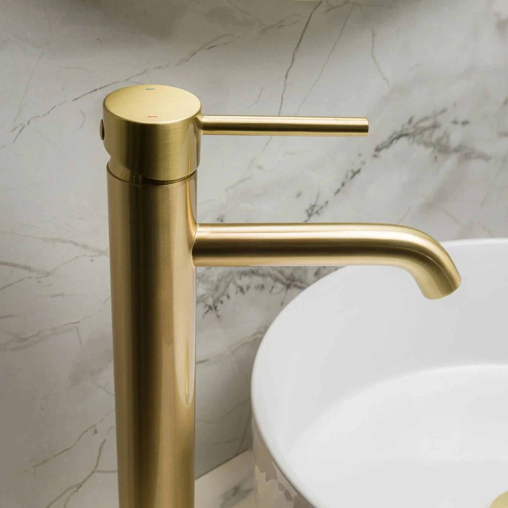Stylish Faucet Upgrades For Kitchens And Bathrooms