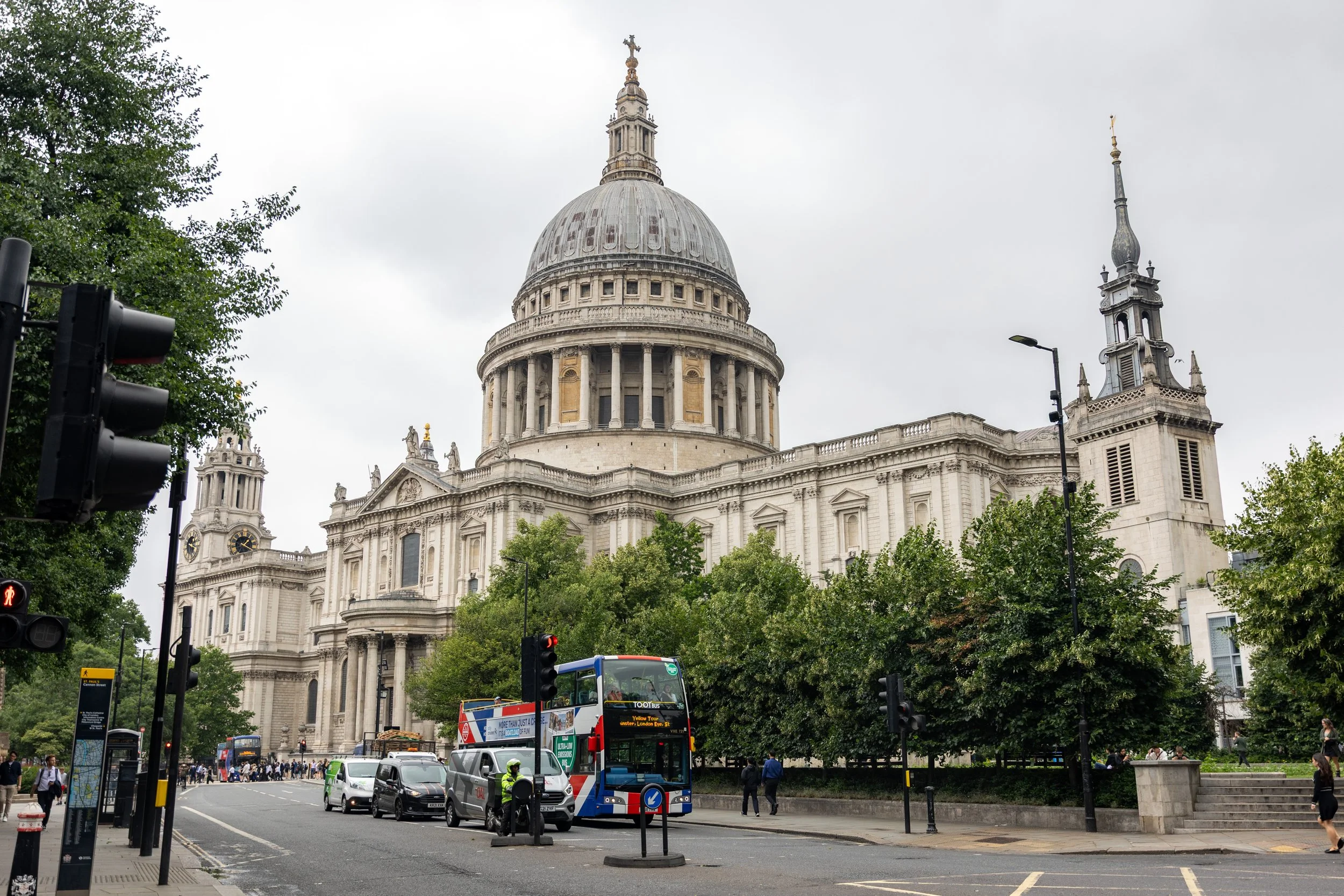A Brief British History - The Mousetrap, Christopher Wren’s Cathedral & St. Bart’s