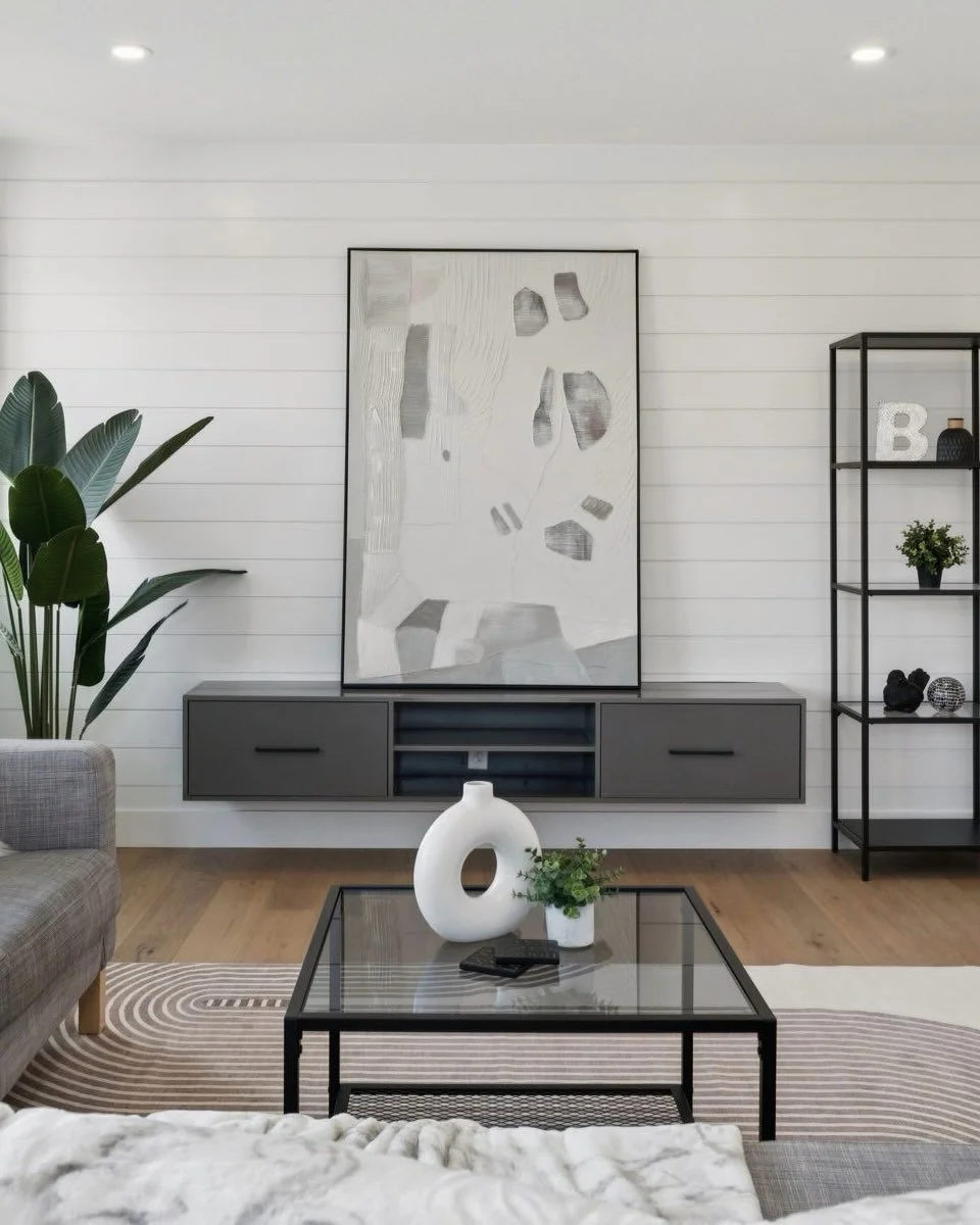 The Bonus Room.

Positioned on the upper level as a flexible retreat, the space is defined by layered daylight and quiet separation from the main living areas.

Designed to adapt easily between lounge, workspace, or family gathering zone.

#VeloraHom