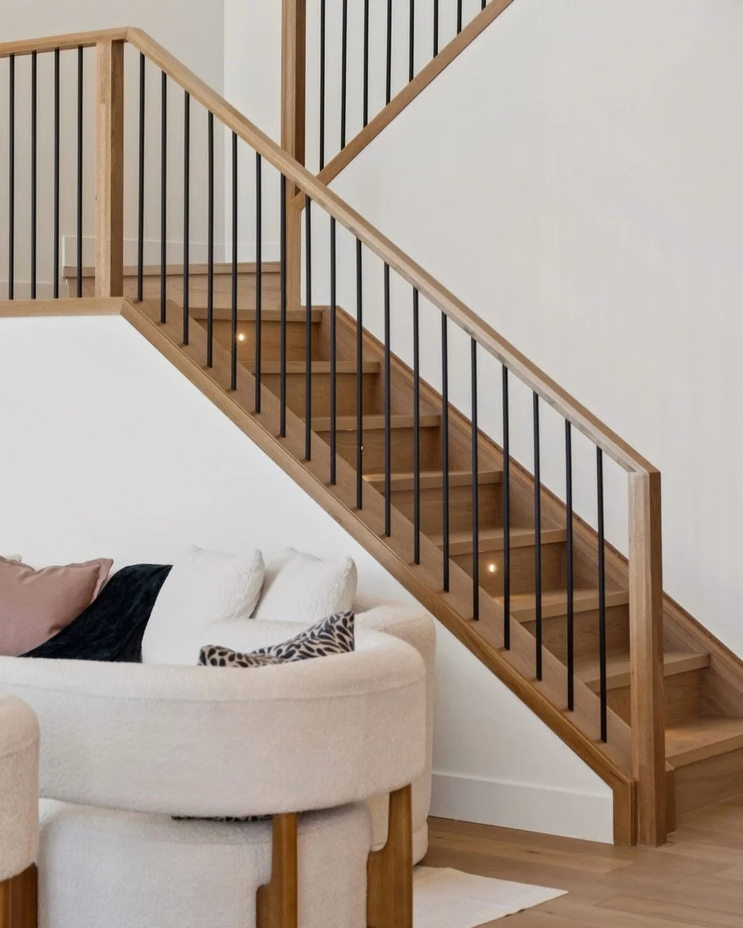 White oak carried throughout the home.

Custom stairs and subtle railing details designed to bring warmth and flow through every level.

#VeloraHomes #ModernTransitional #LuxuryHomes #InteriorDesign #YYCRealEstate