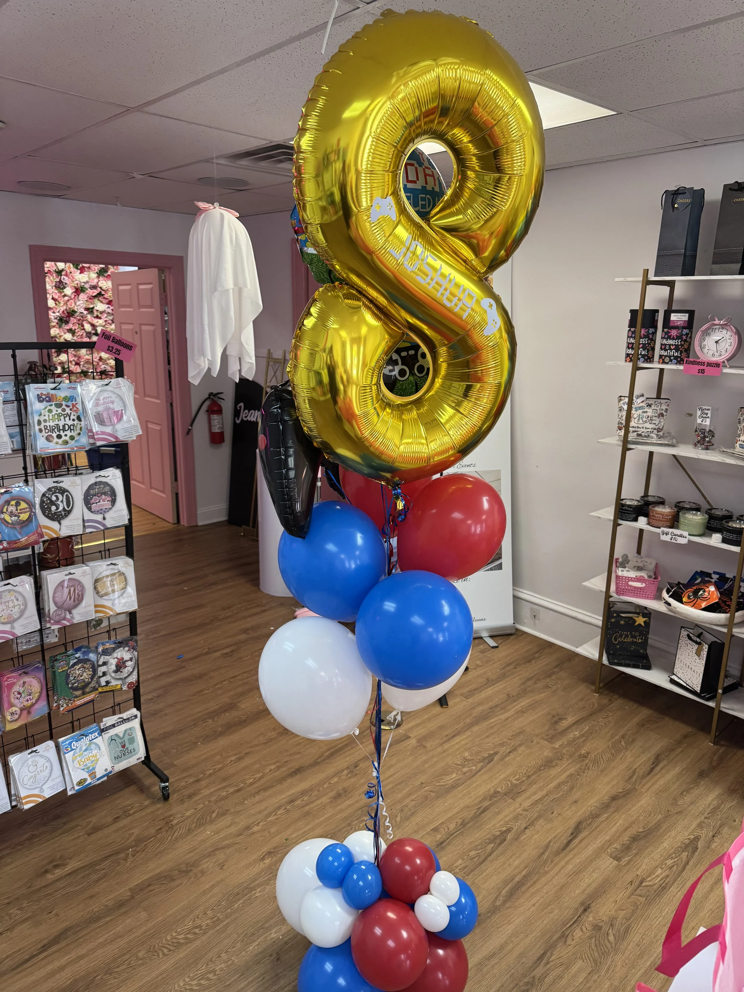 personalized helium bouquet. minecraft theme