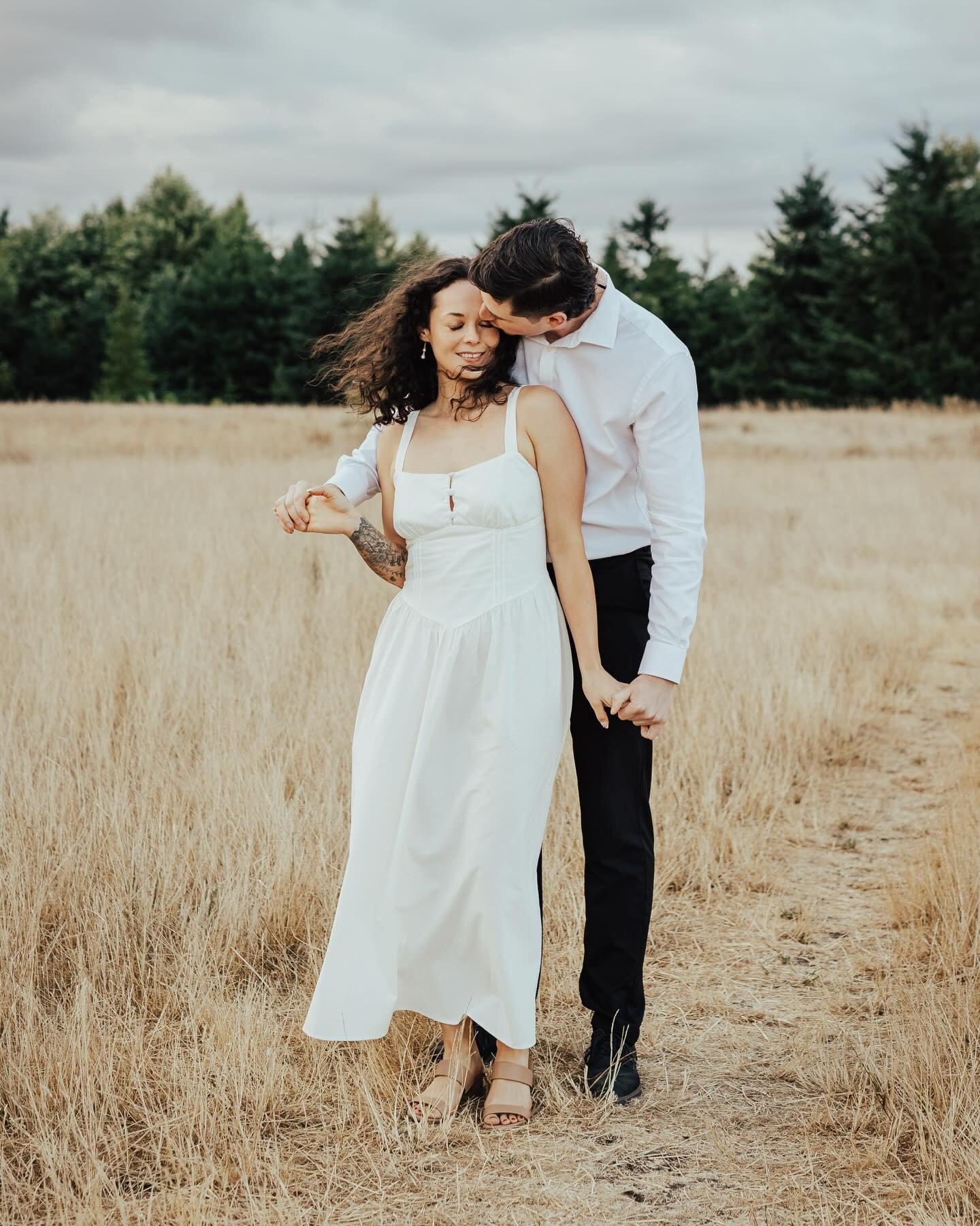 My approach towards posing couples is actually quite simple. I give some general directions to bring out the authentic you. There is movement. There is dialogue. Even if you feel nervous or shy in front of a camera, I got you. This engagement session