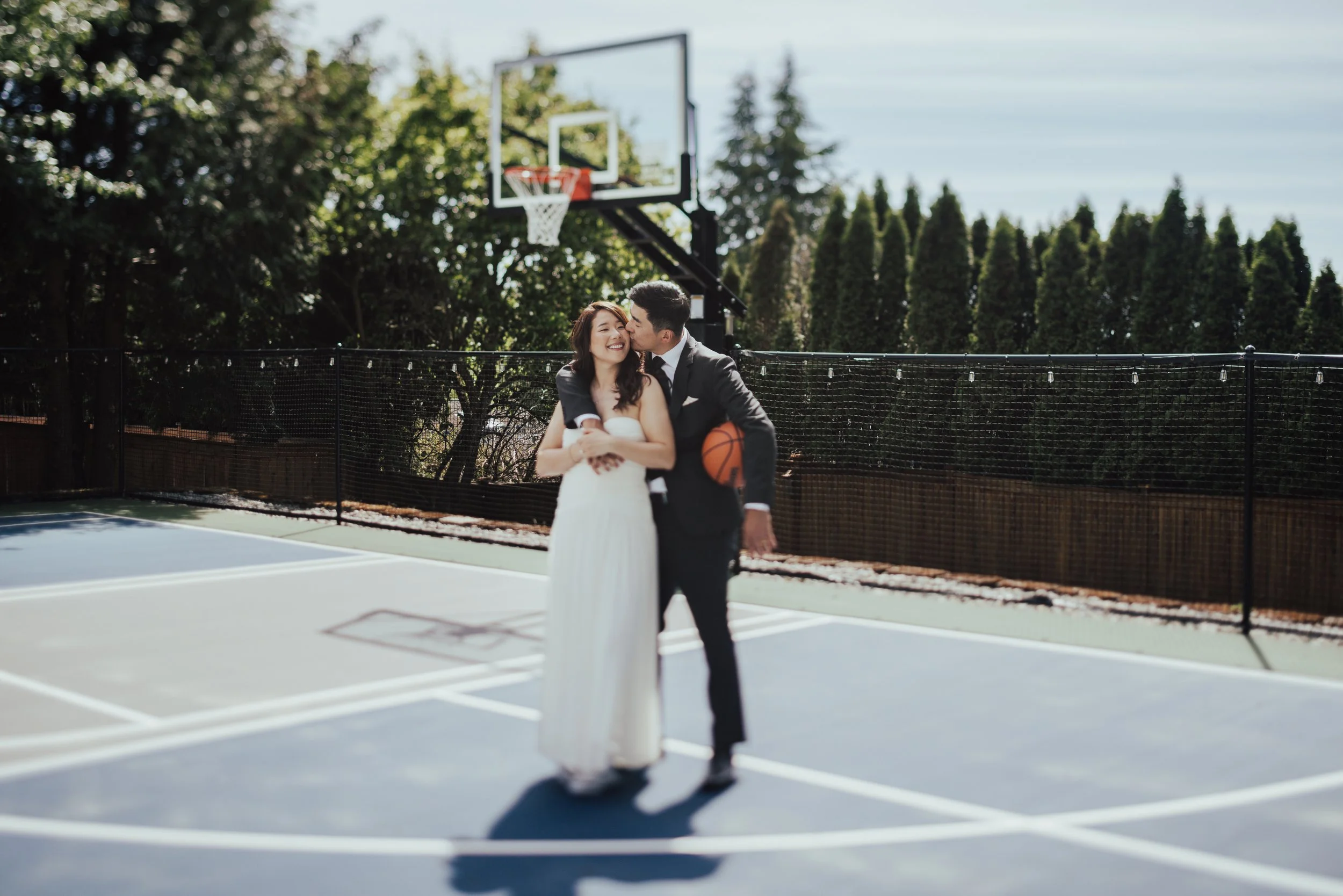 Basketball-Inspired Elopement | Seattle Municipal Courthouse