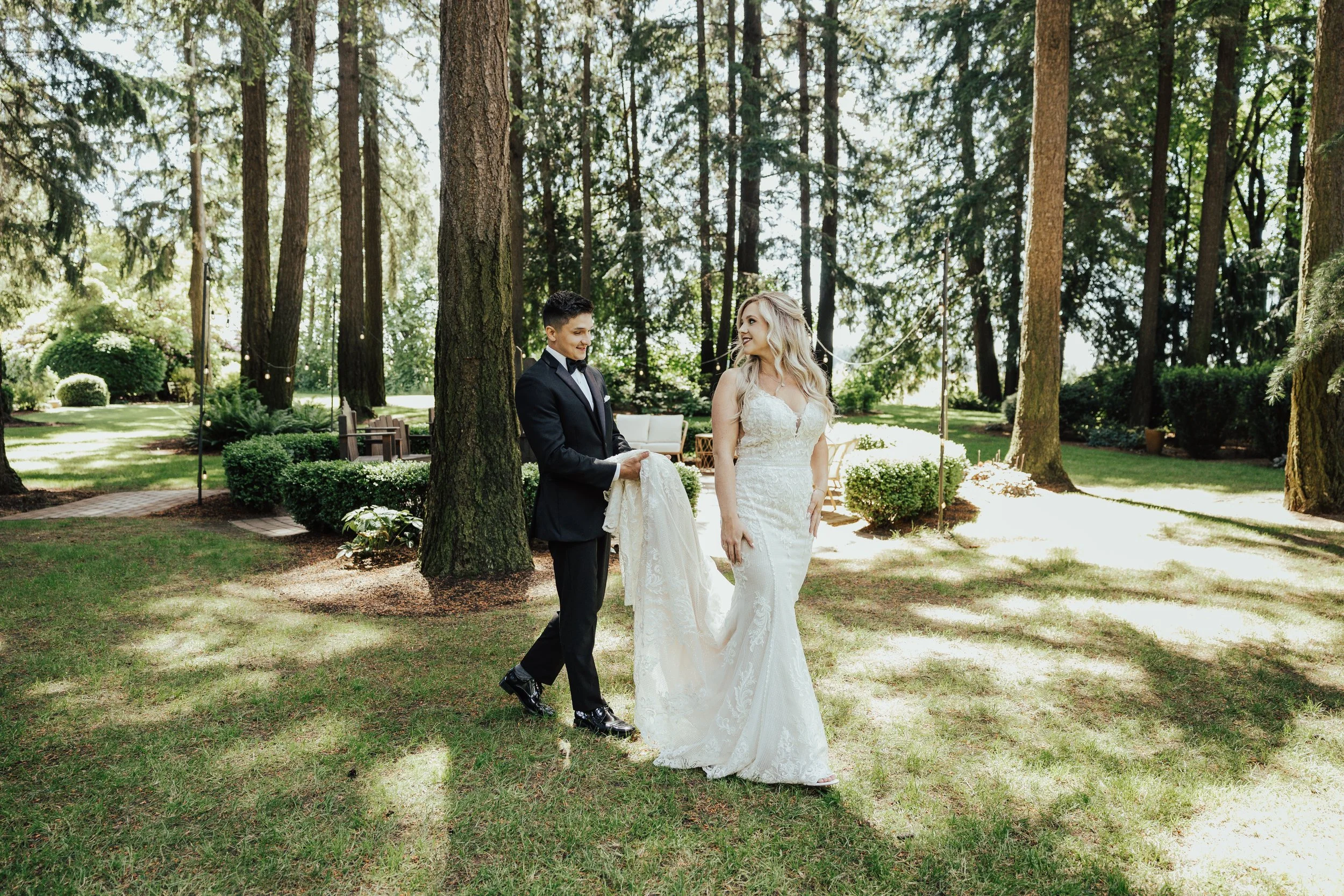 Evergreen Gardens in Snohomish | Paige + Austin