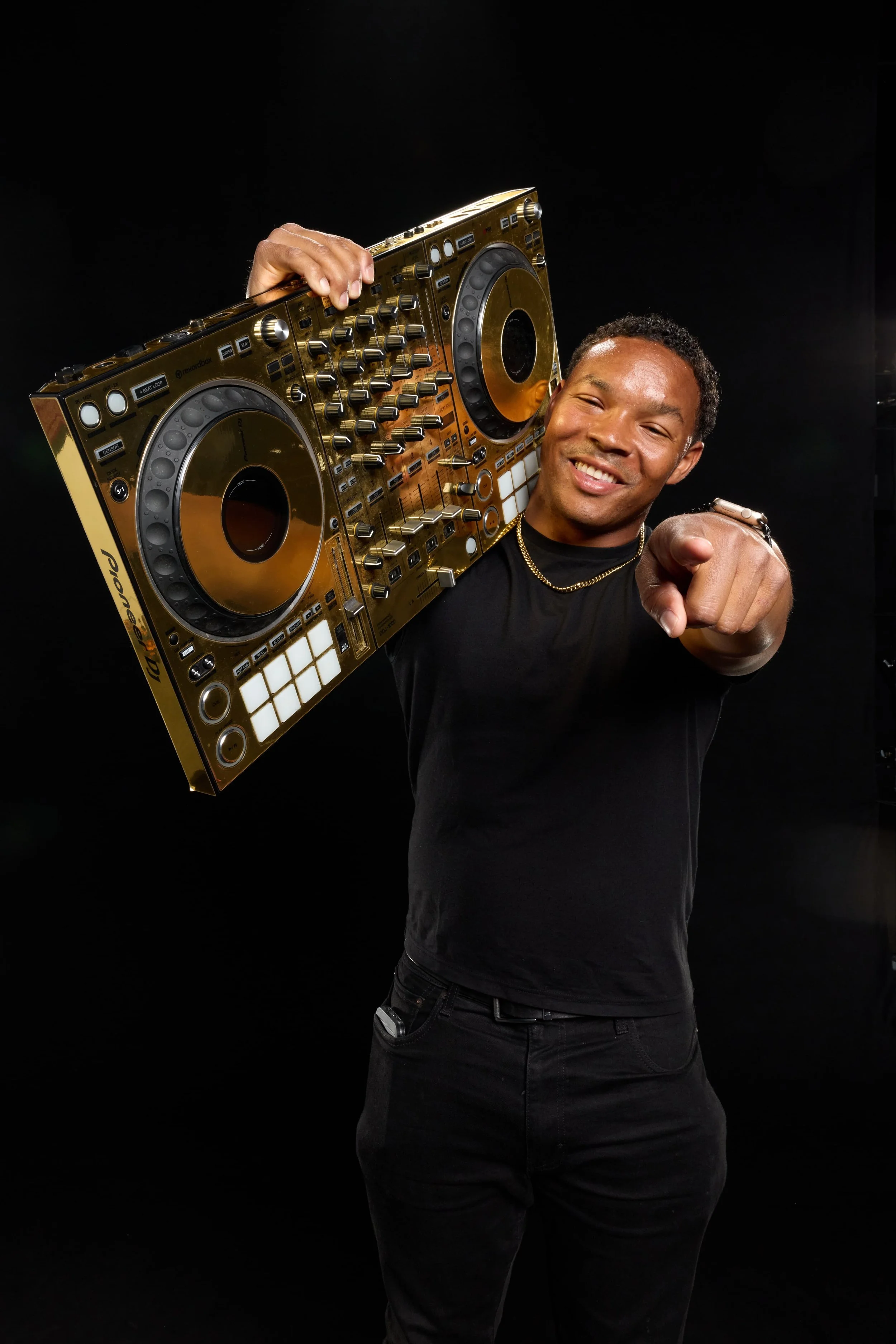 DJ Ryan_060626_144.jpg