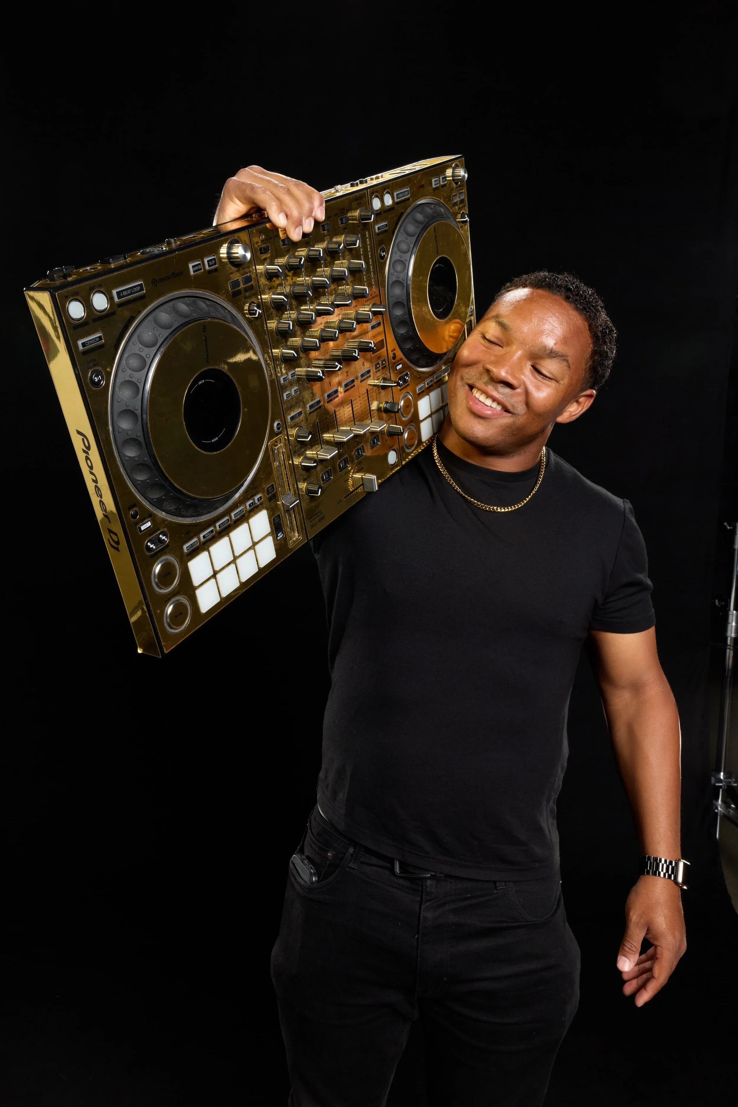 DJ Ryan_060626_140.jpg